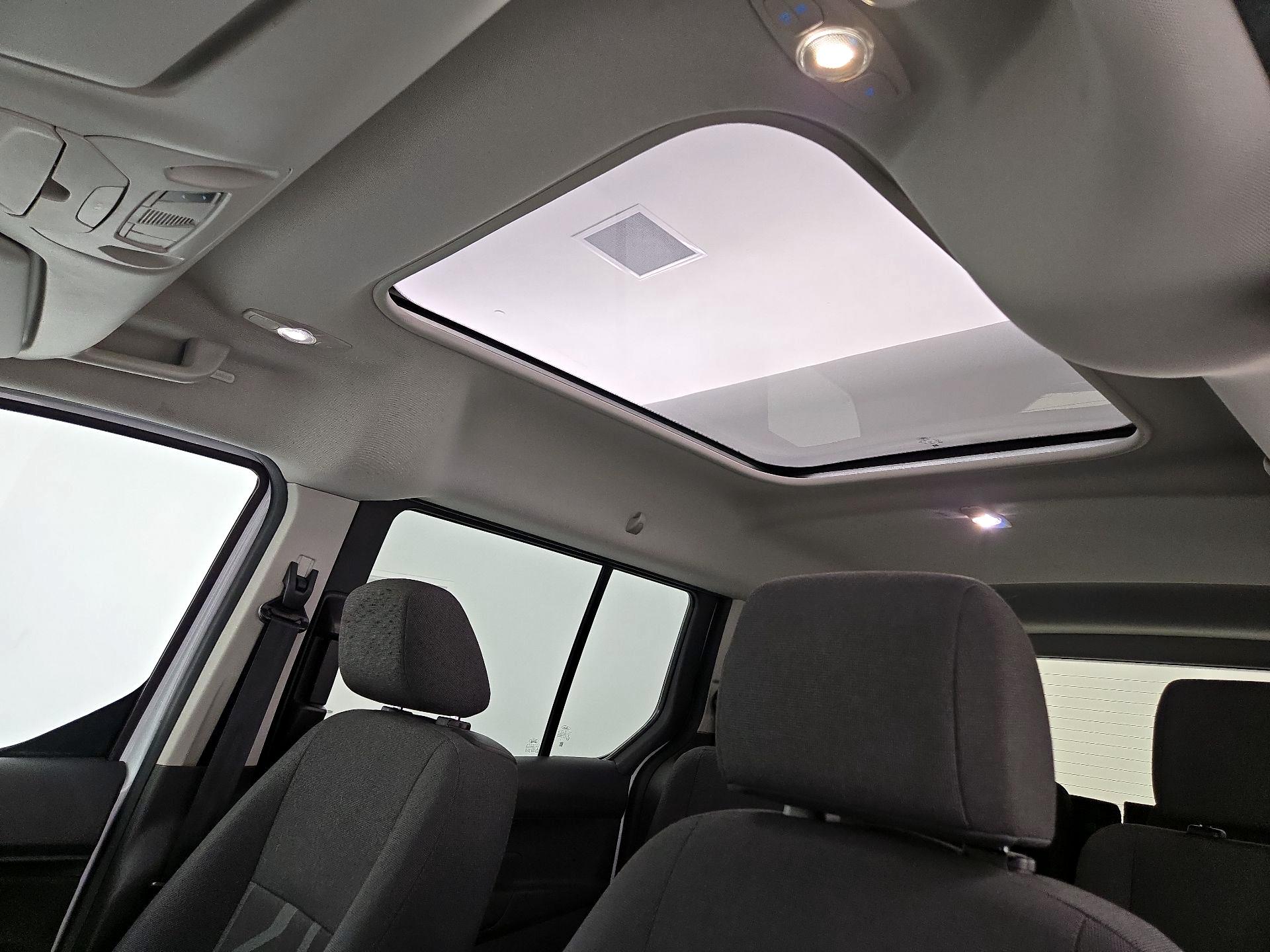 Thumbnail: 2016 Ford Transit Series - 19