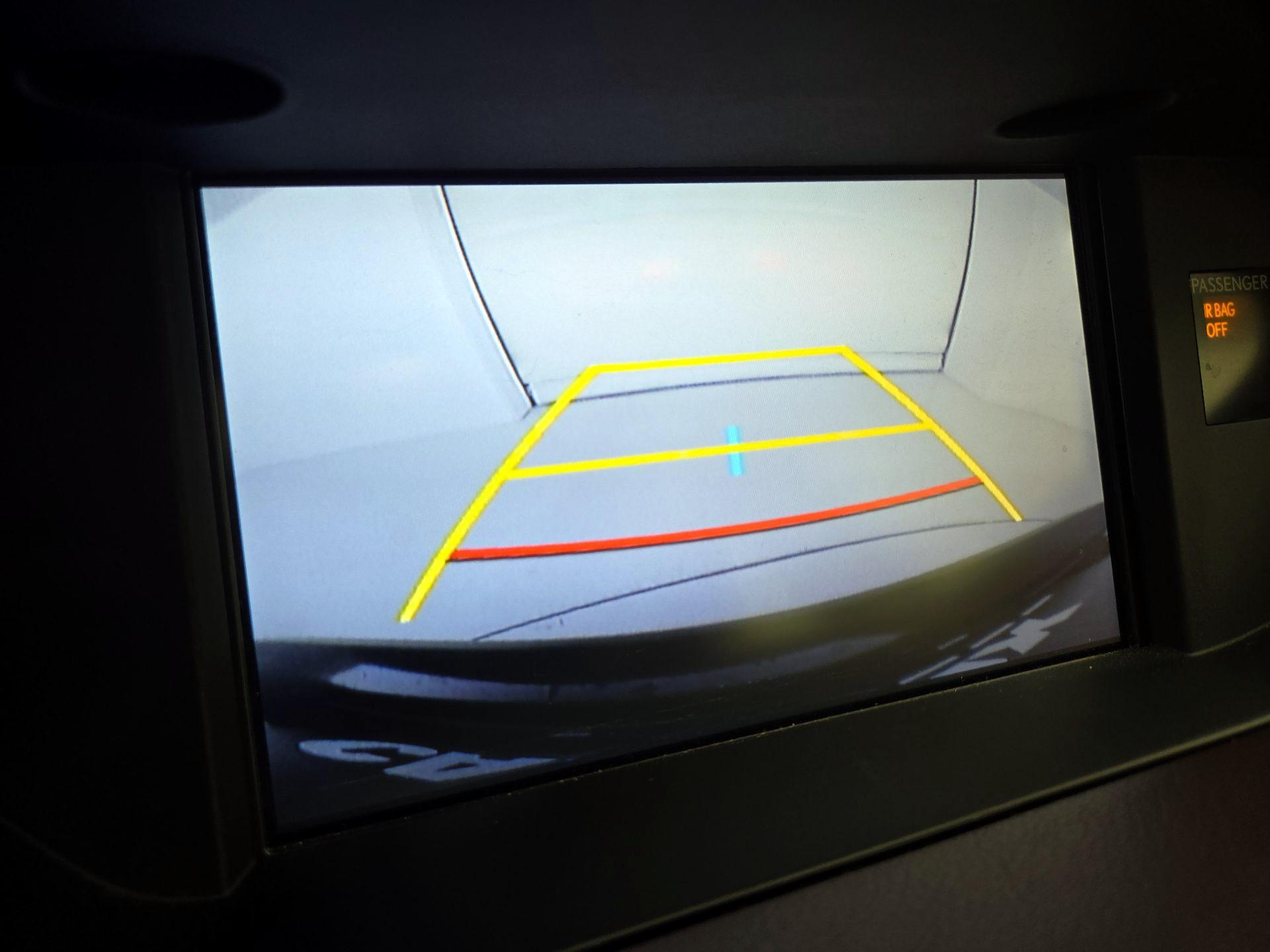 Thumbnail: 2016 Lexus ES - 14