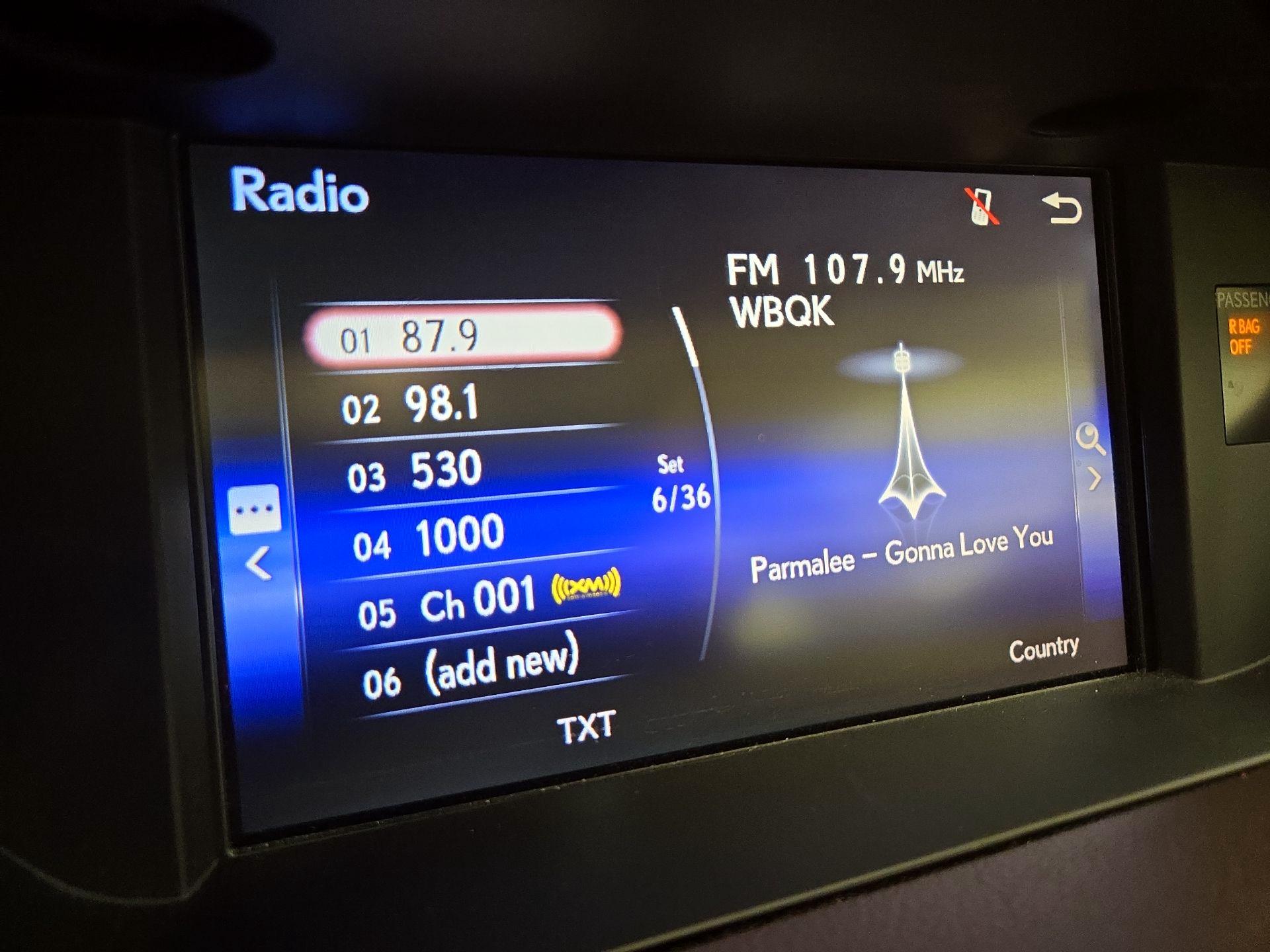 Thumbnail: 2016 Lexus ES - 15