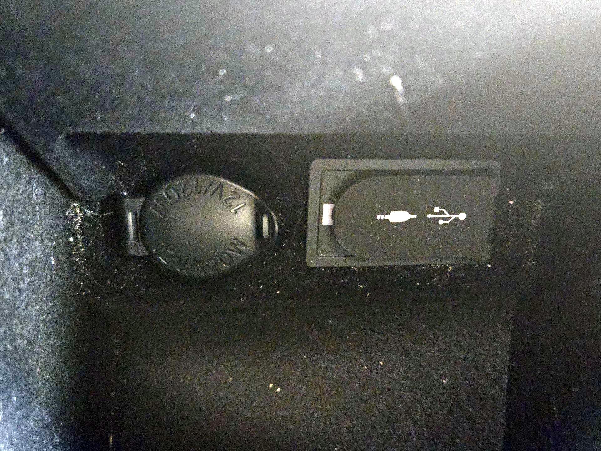 Thumbnail: 2016 Lexus ES - 18