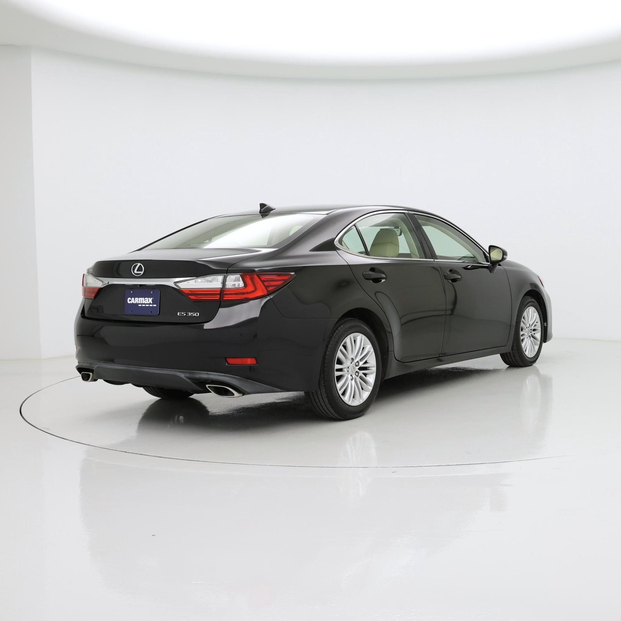 Thumbnail: 2016 Lexus ES - 8