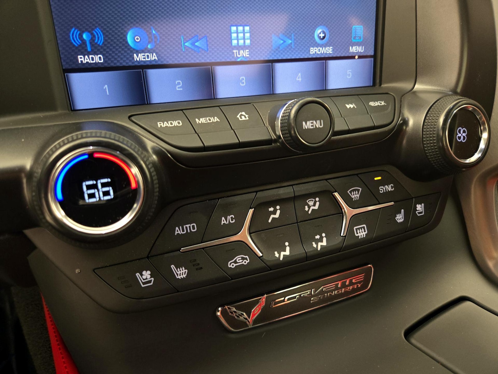 2017 Chevrolet Corvette 2LT - Photo 17