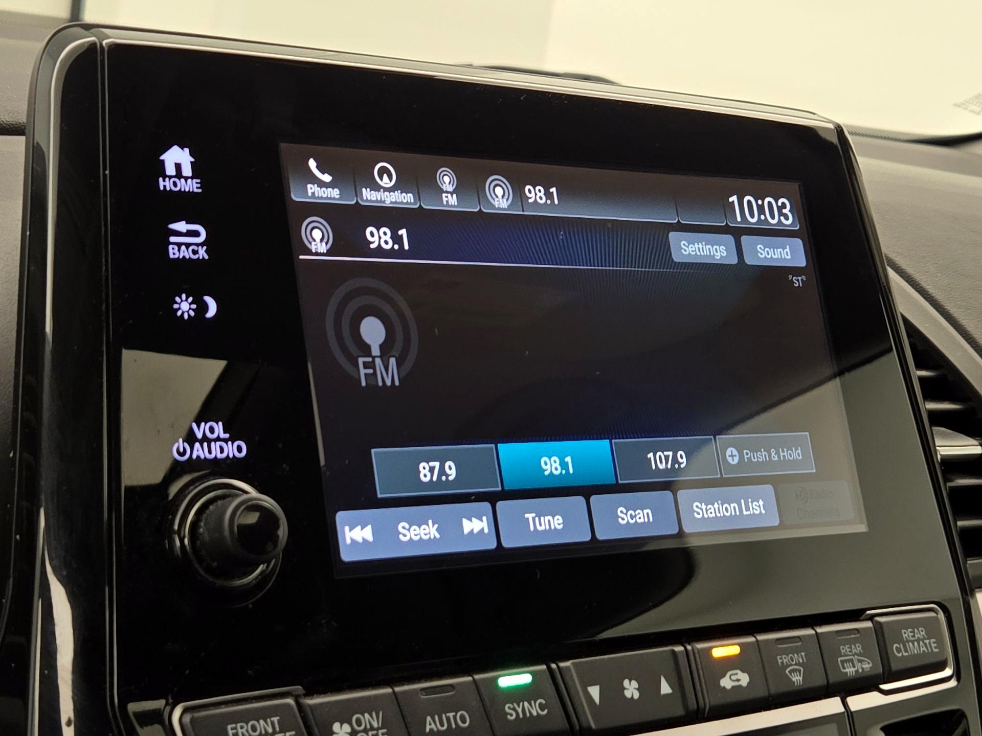 Thumbnail: 2019 Honda Odyssey - 15