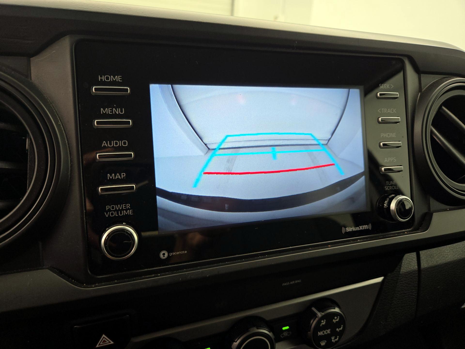 Thumbnail: 2022 Toyota Tacoma - 14