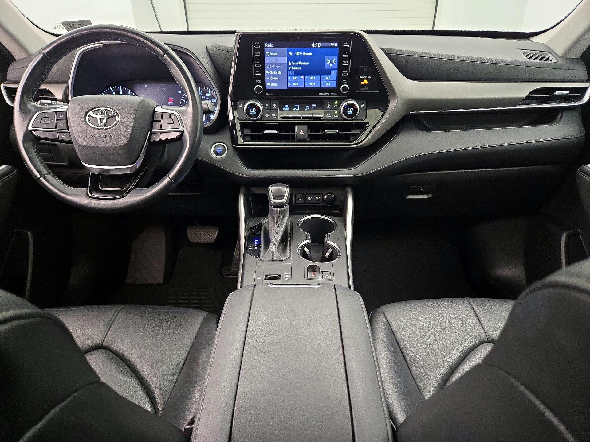 Thumbnail: 2021 Toyota Highlander - 9