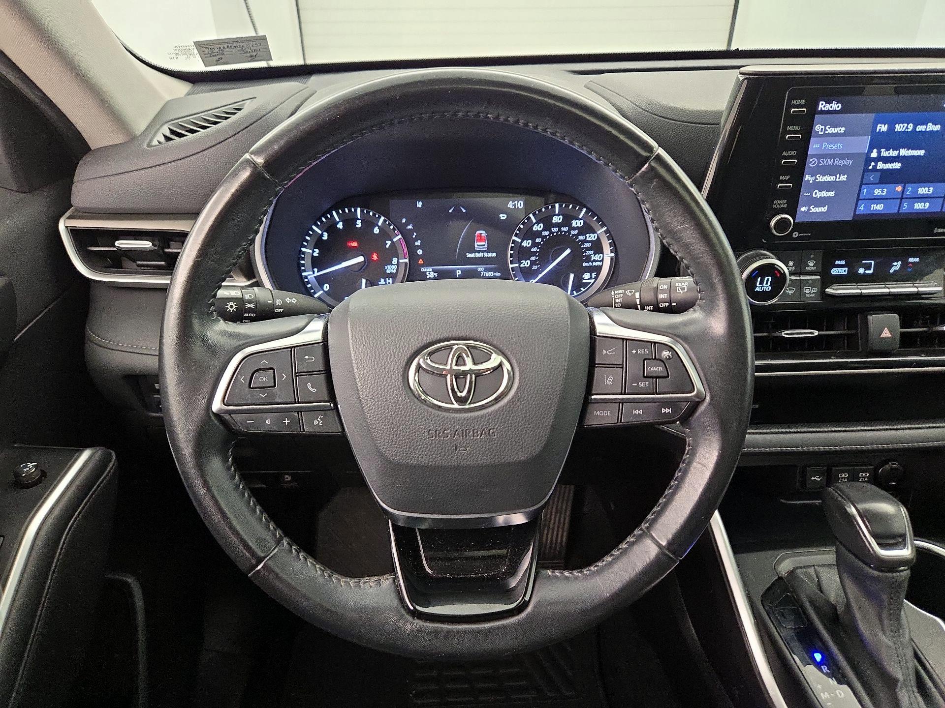 Thumbnail: 2021 Toyota Highlander - 10