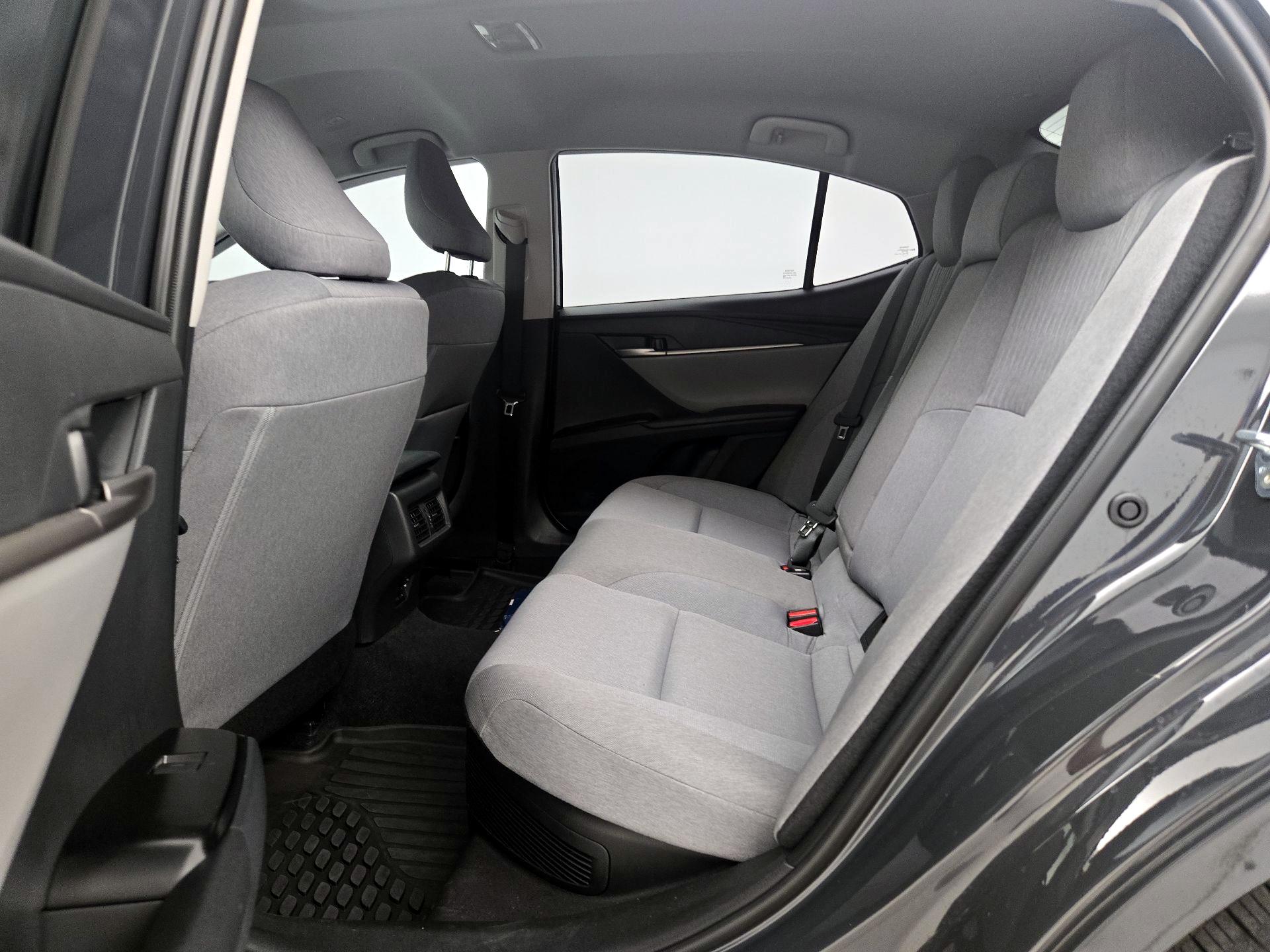 Thumbnail: 2025 Toyota Camry - 19