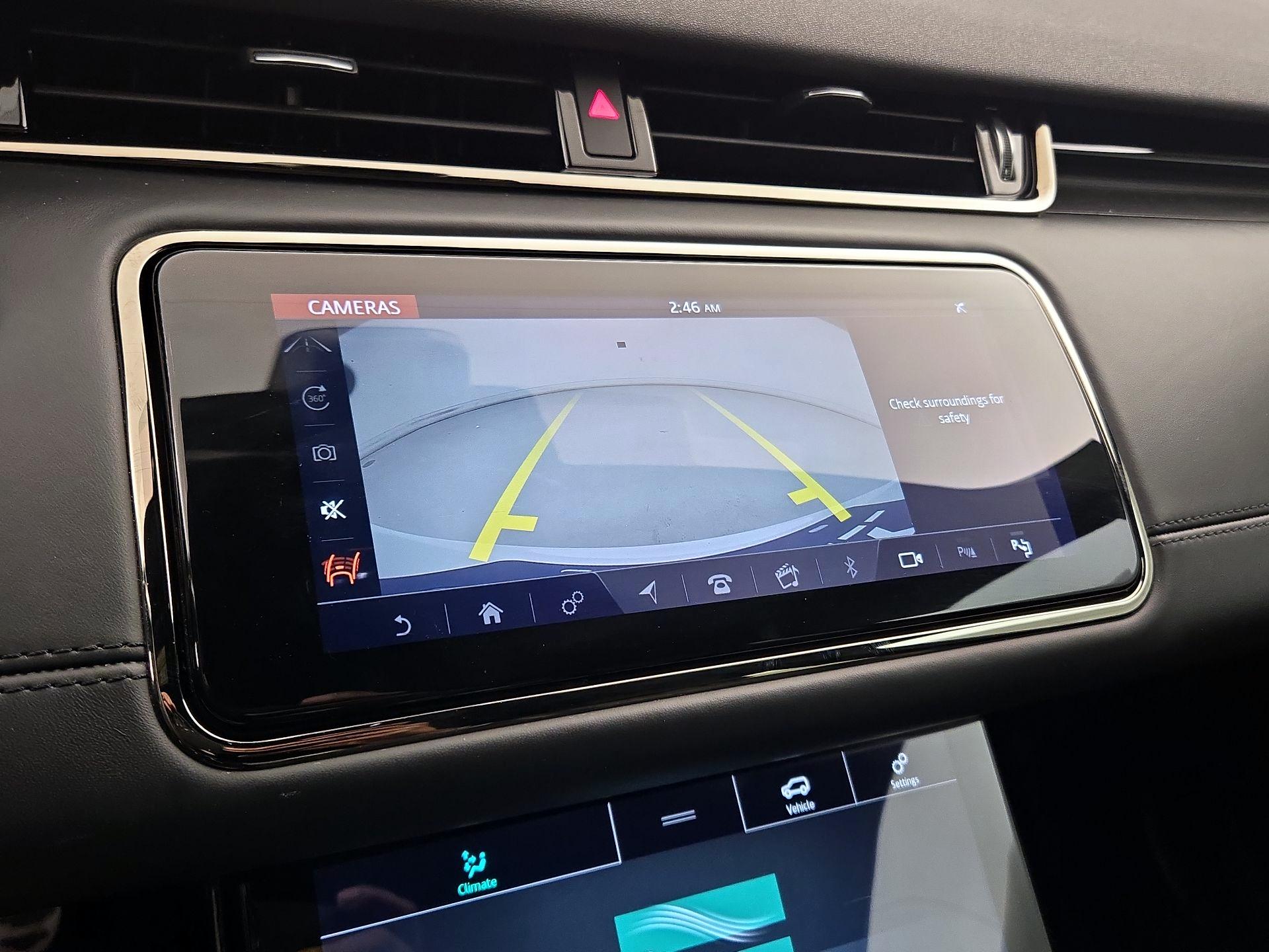 Thumbnail: 2020 Land Rover Range Rover Evoque - 15