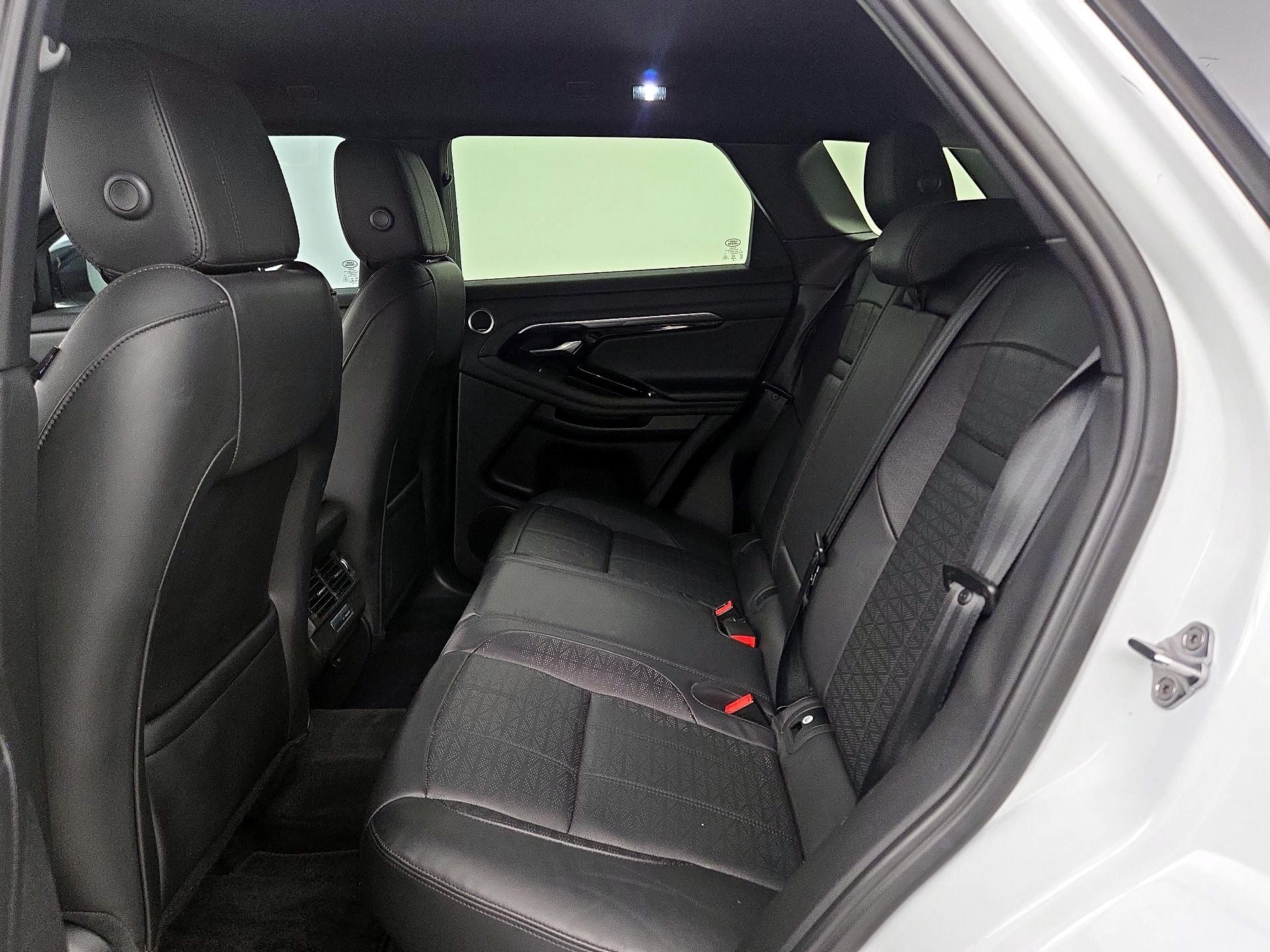 Thumbnail: 2020 Land Rover Range Rover Evoque - 20