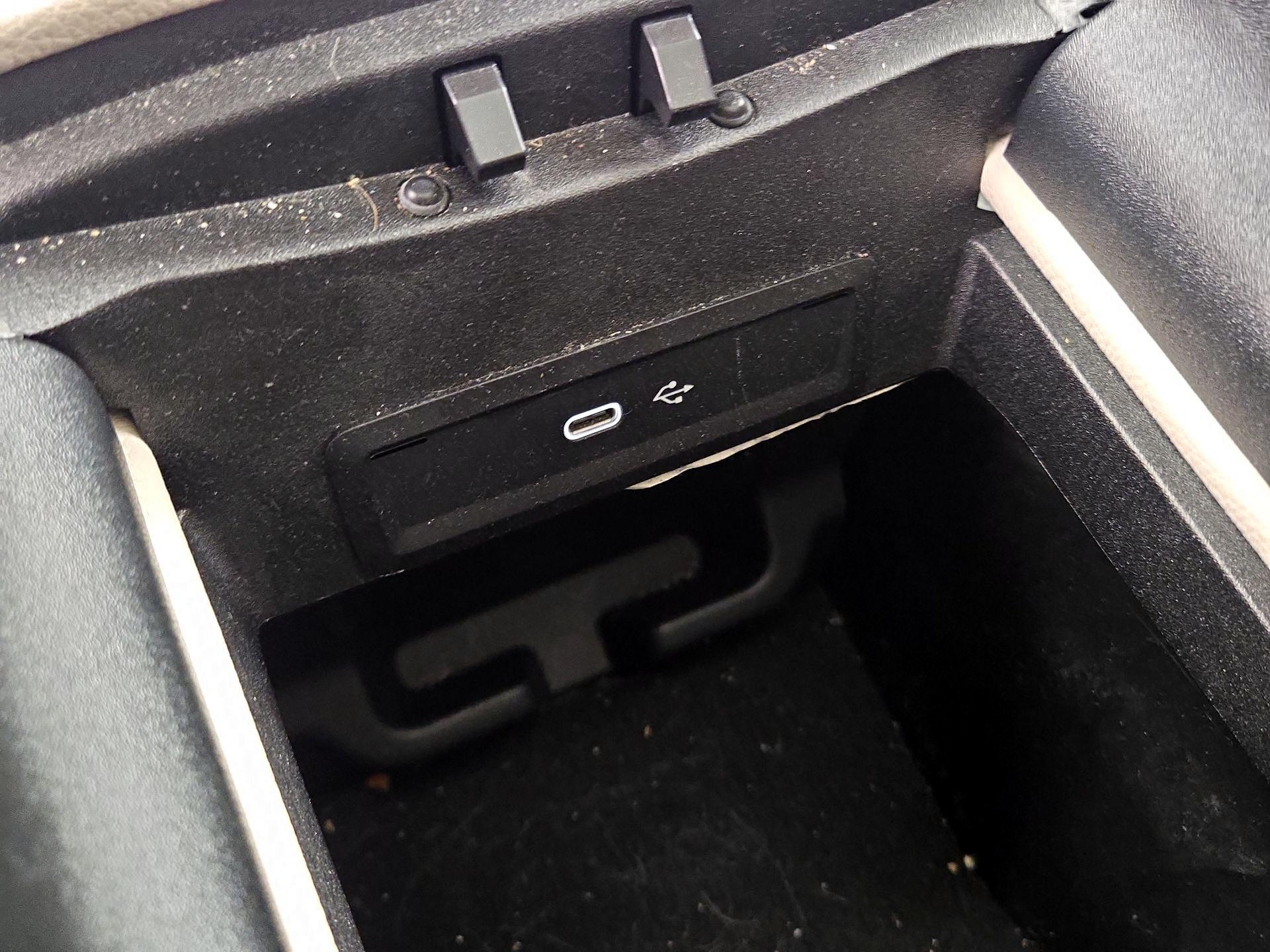 Thumbnail: 2024 Mercedes-Benz GLE - 19