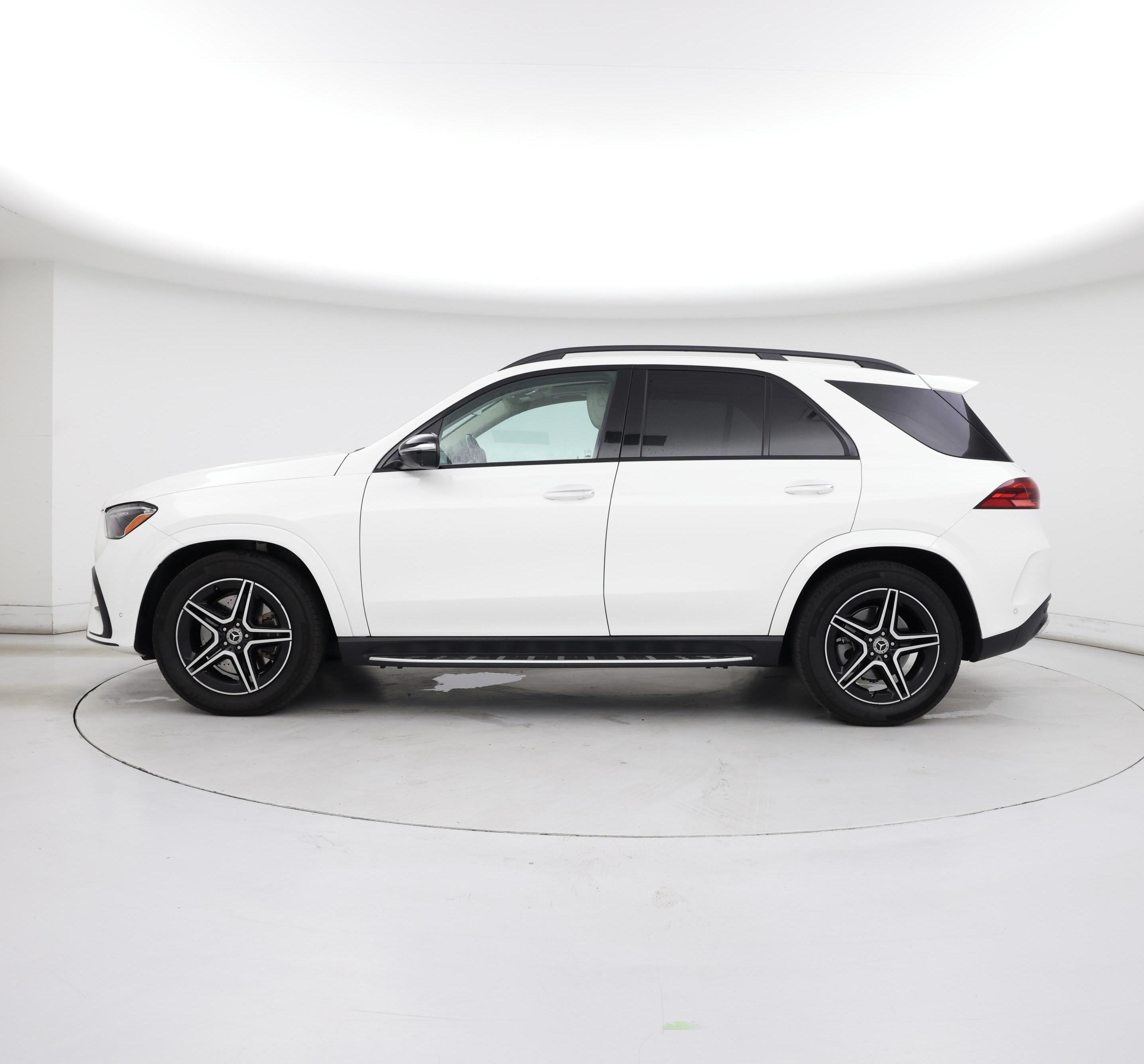 Thumbnail: 2024 Mercedes-Benz GLE - 3