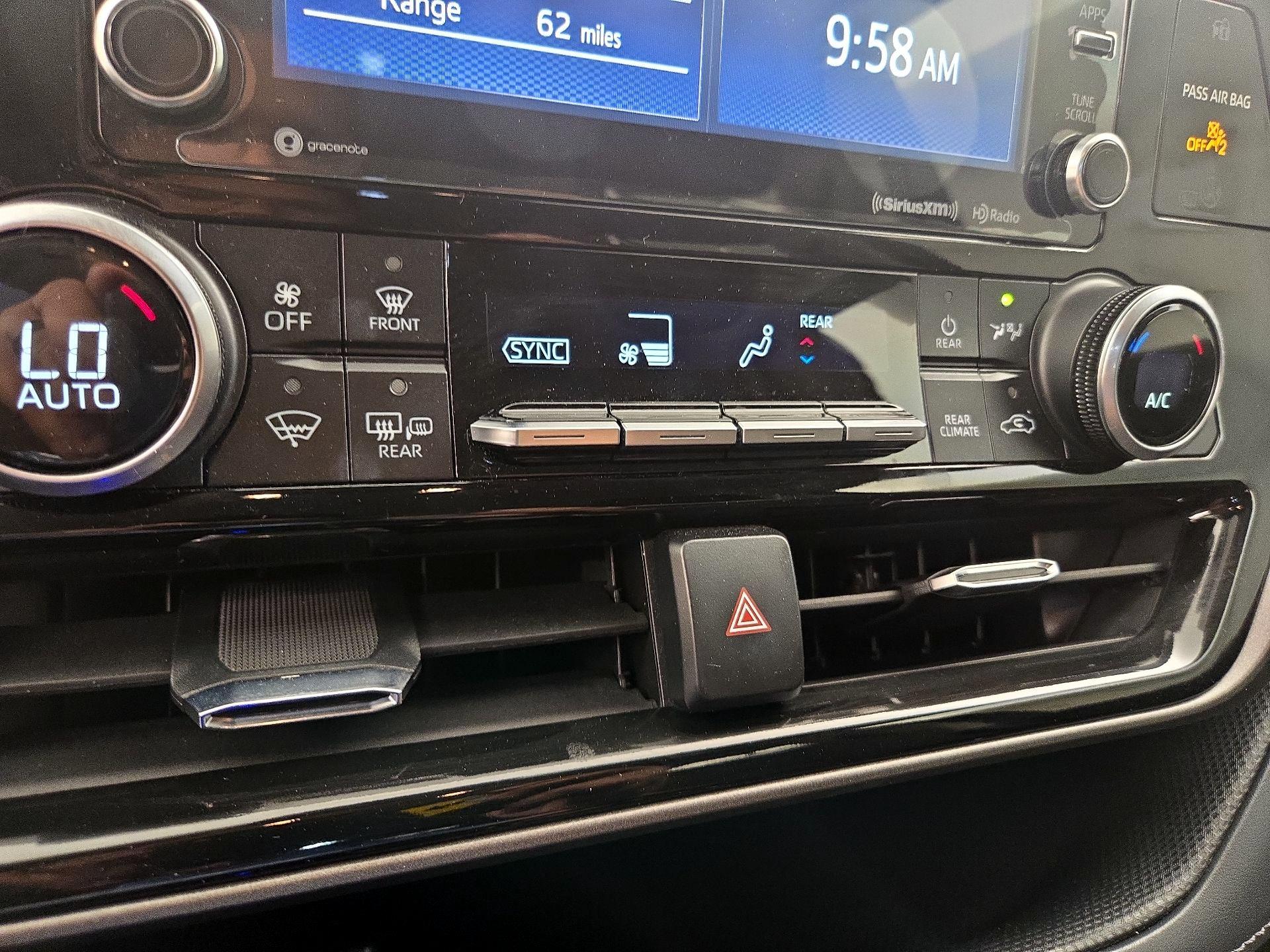 Thumbnail: 2021 Toyota Highlander - 16