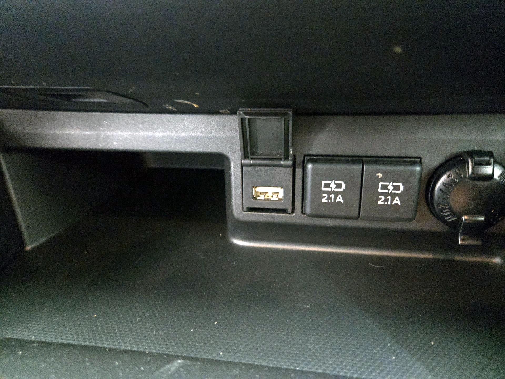 Thumbnail: 2021 Toyota Highlander - 18