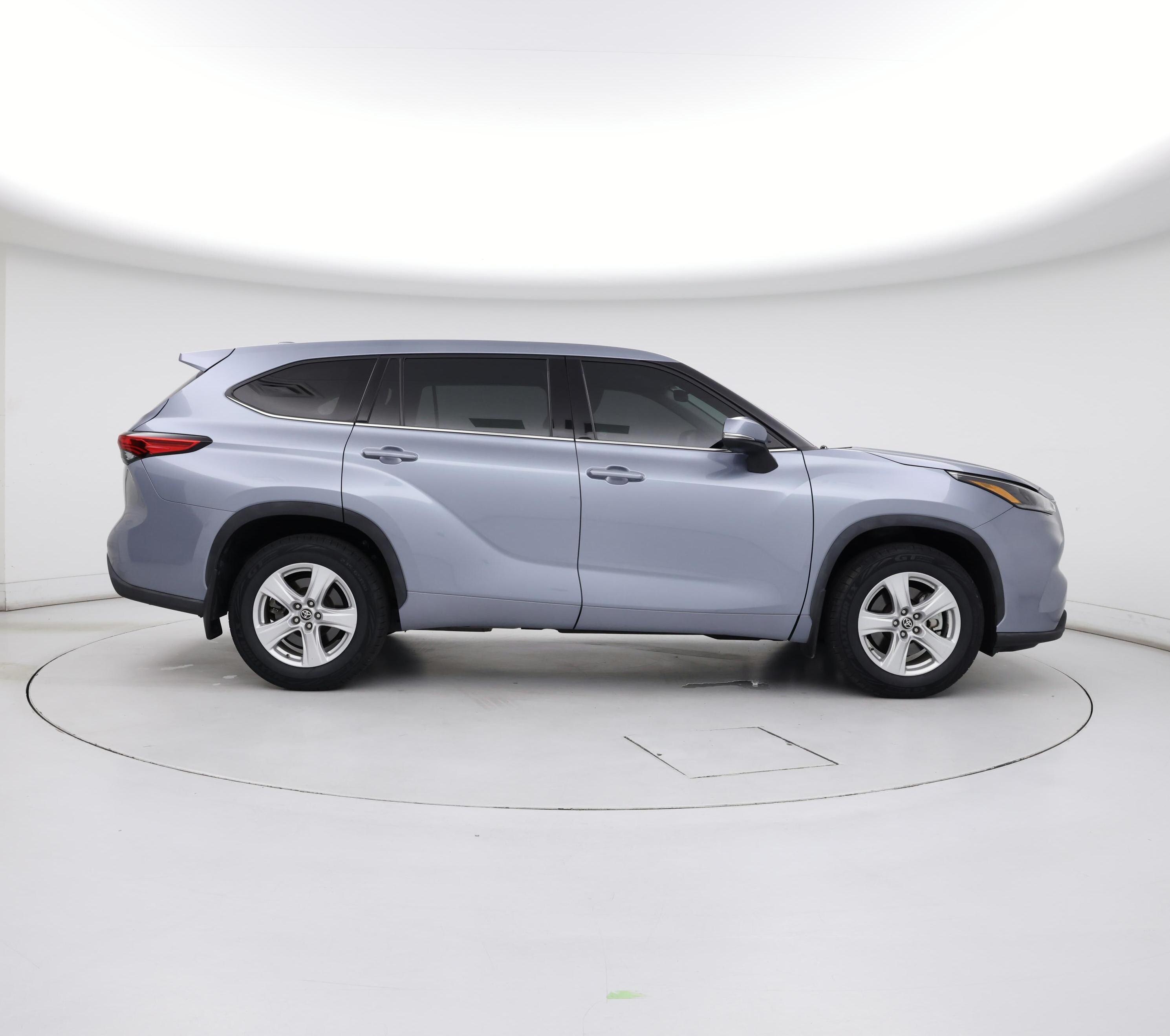 Thumbnail: 2021 Toyota Highlander - 7