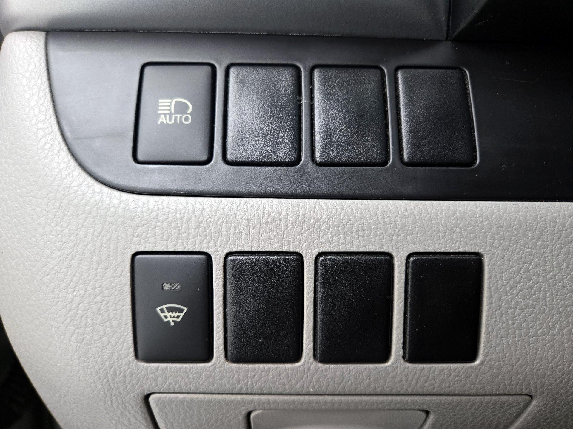 Thumbnail: 2017 Toyota Highlander - 13