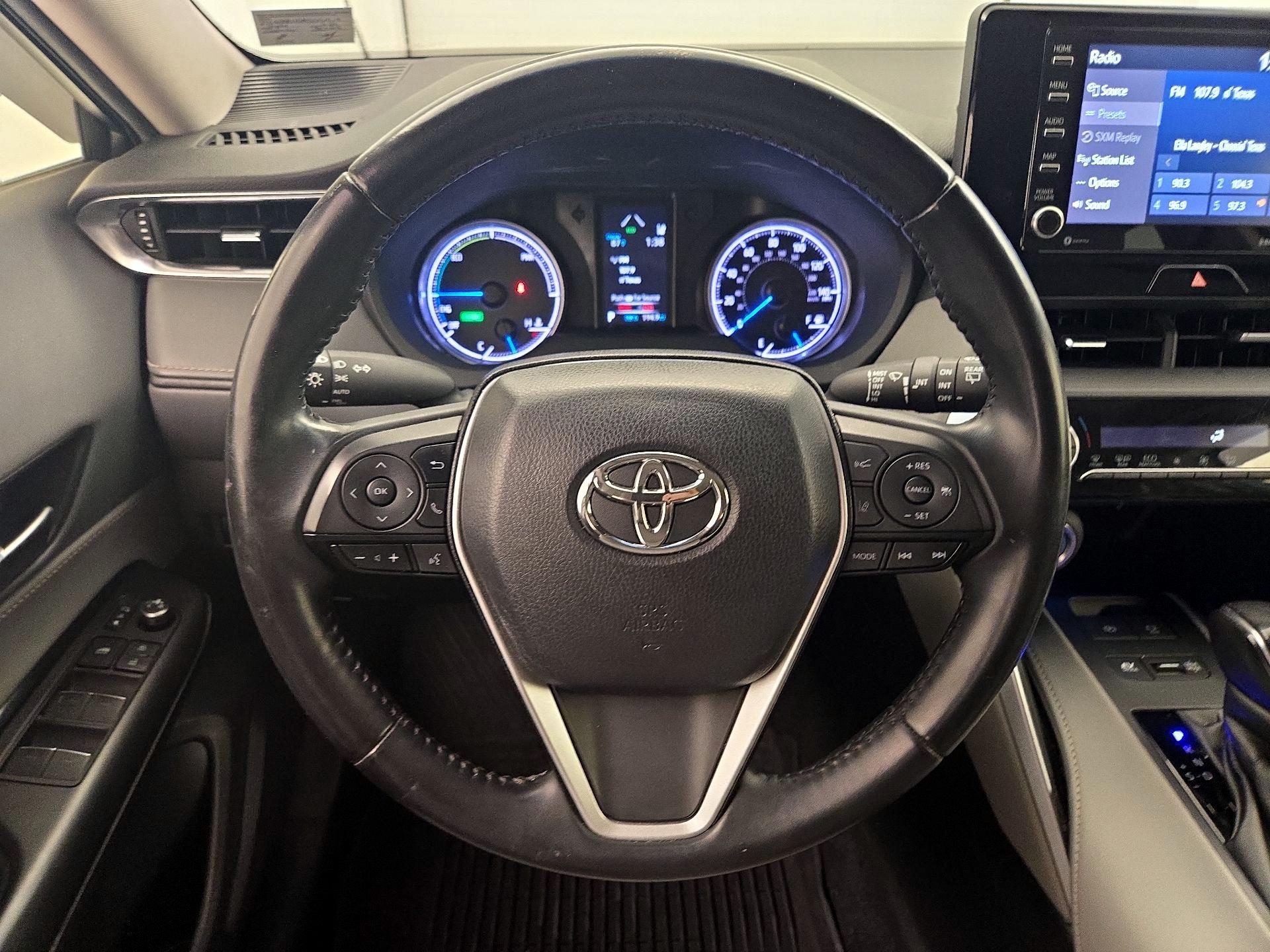 Thumbnail: 2021 Toyota Venza - 10