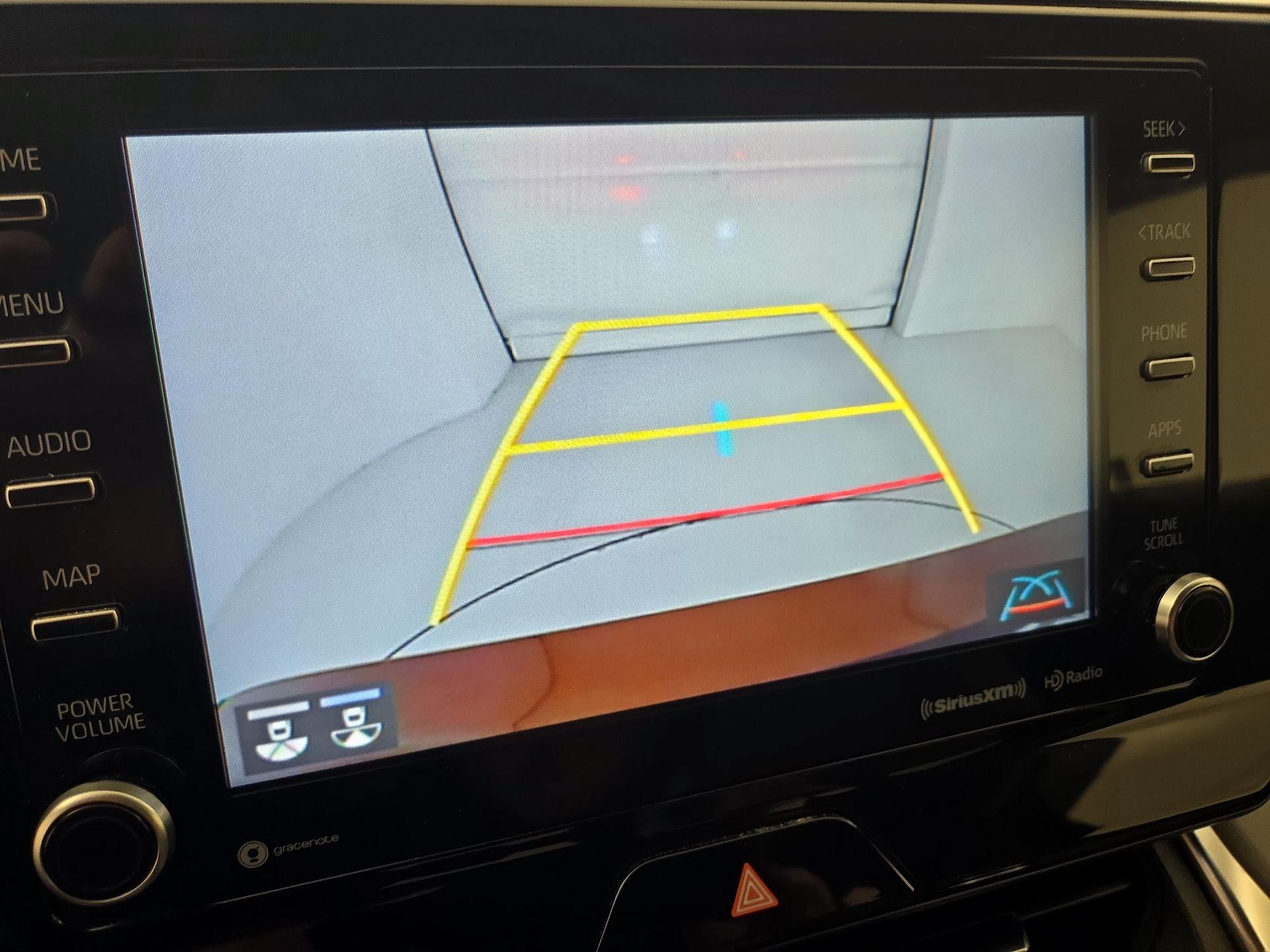 Thumbnail: 2021 Toyota Venza - 14