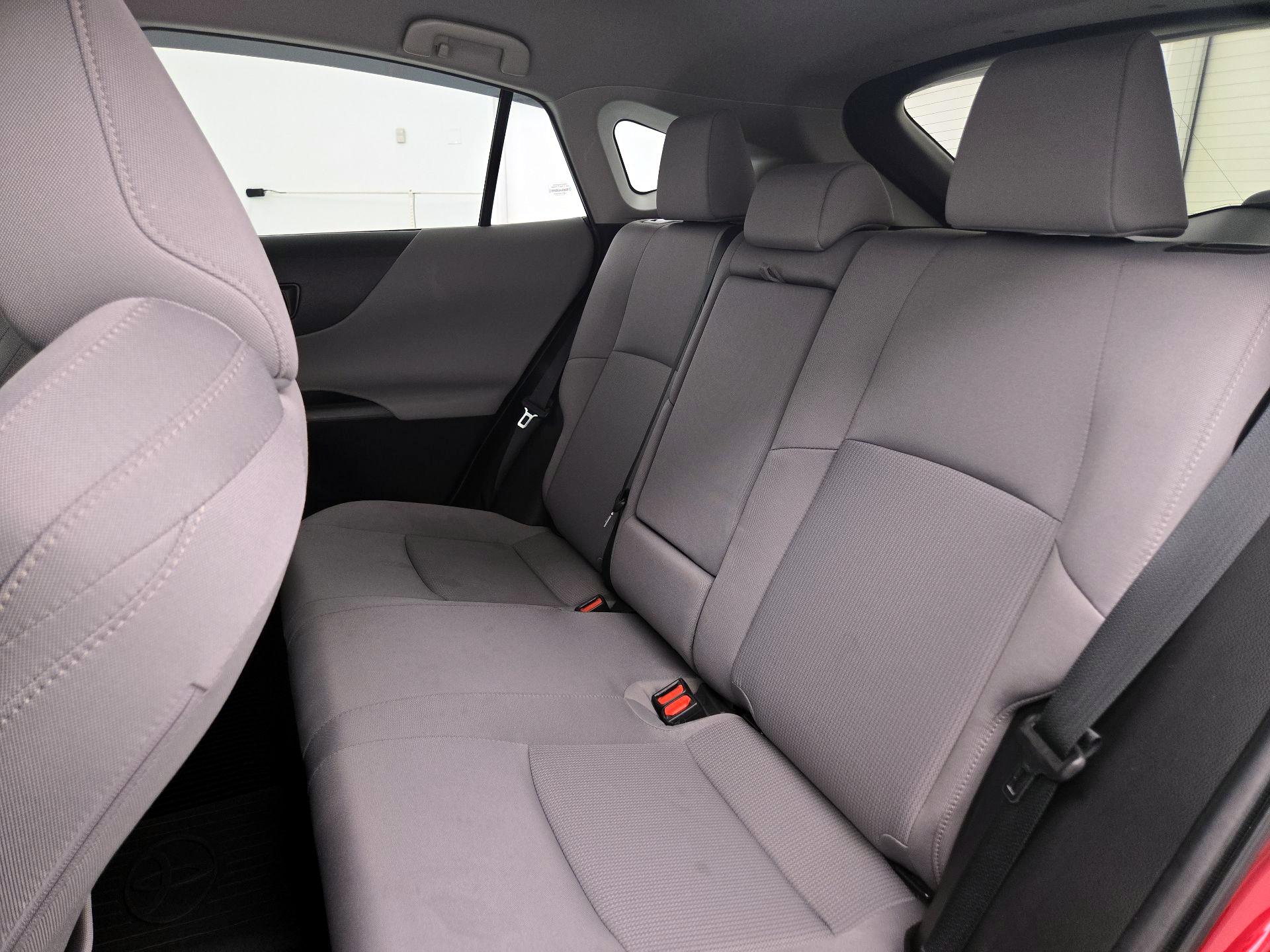 Thumbnail: 2021 Toyota Venza - 19