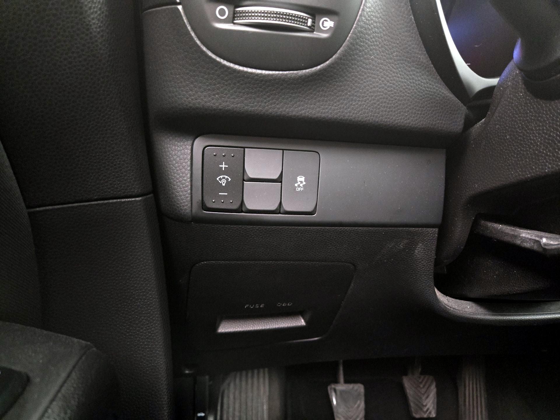 Thumbnail: 2016 Kia Soul - 13