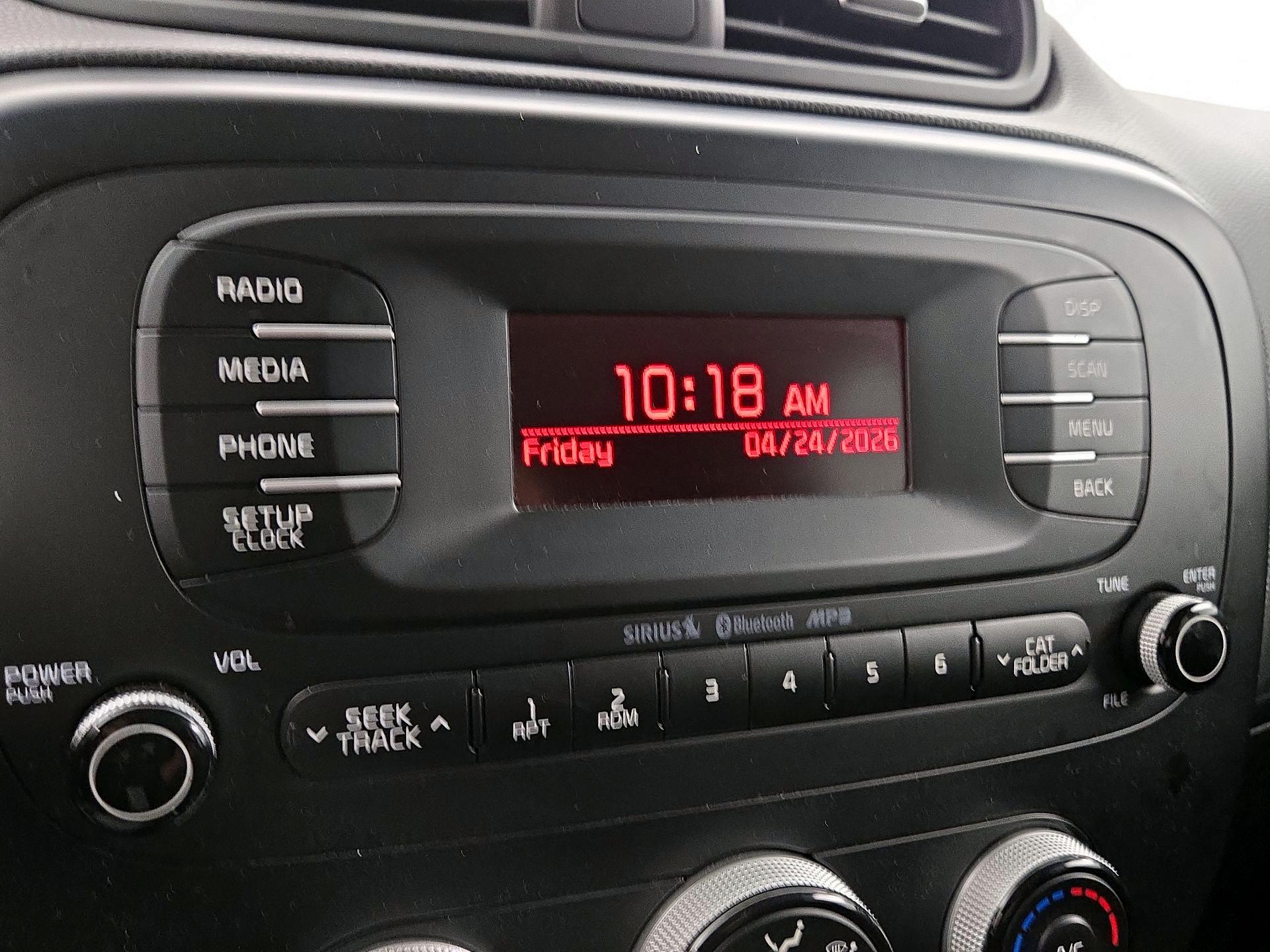 Thumbnail: 2016 Kia Soul - 14