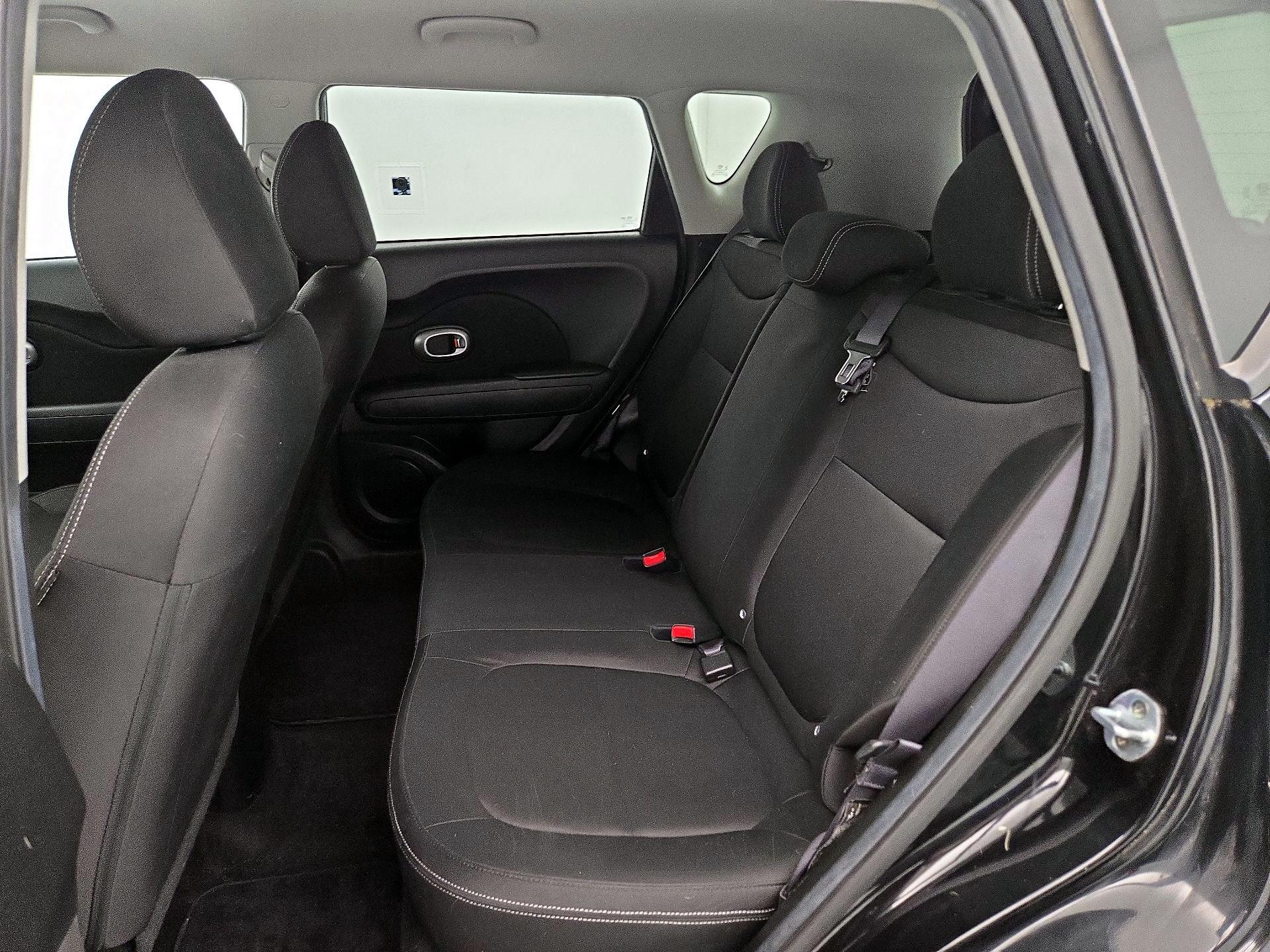 Thumbnail: 2016 Kia Soul - 18