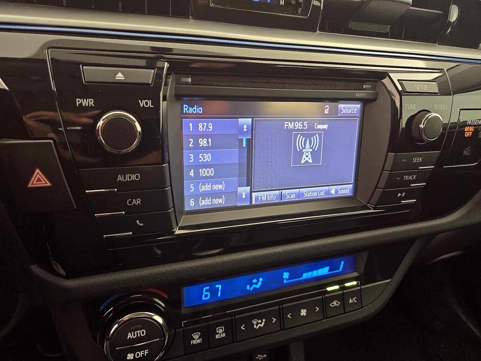 Thumbnail: 2016 Toyota Corolla - 15