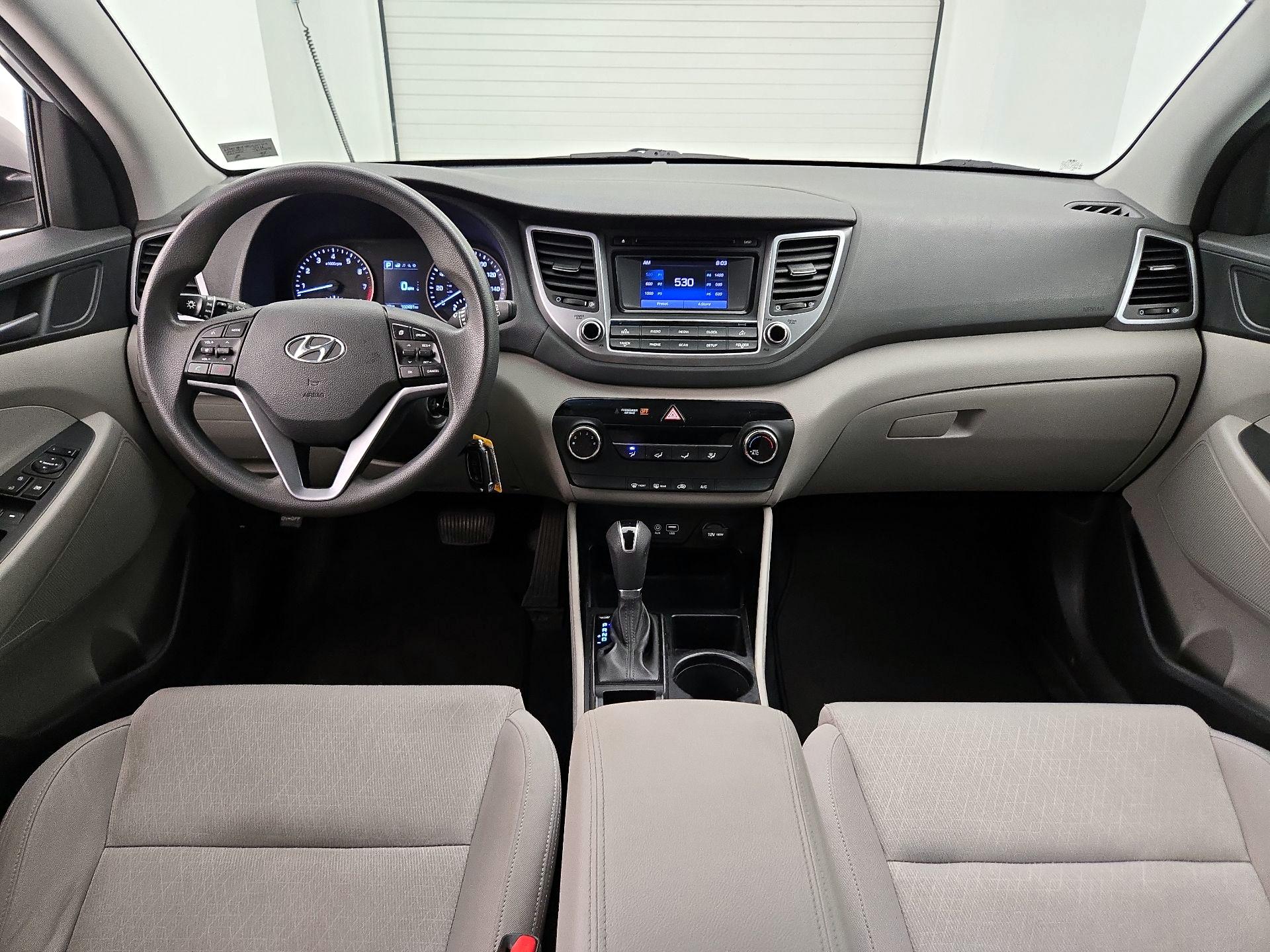 Thumbnail: 2016 Hyundai Tucson - 9