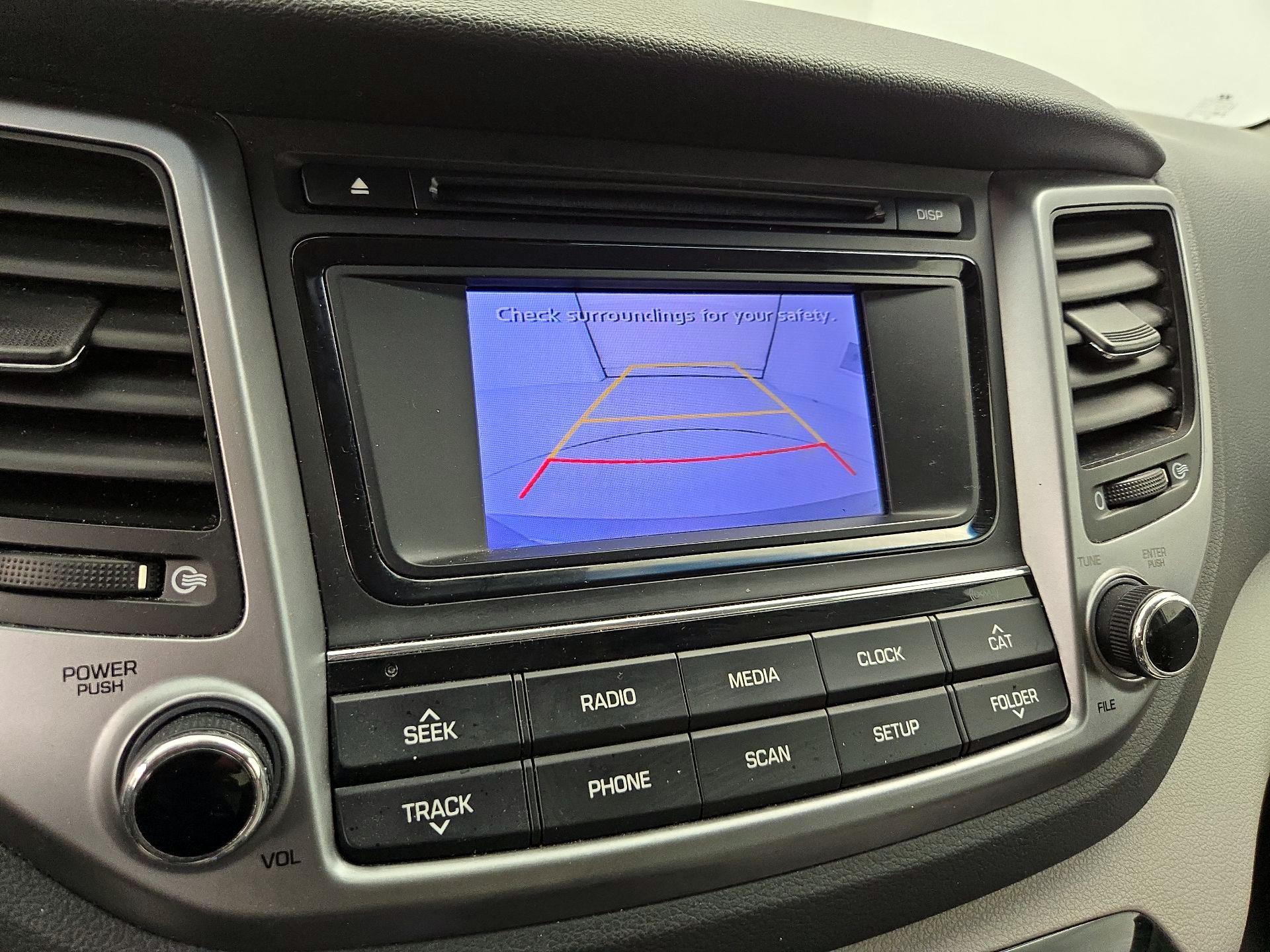 Thumbnail: 2016 Hyundai Tucson - 14