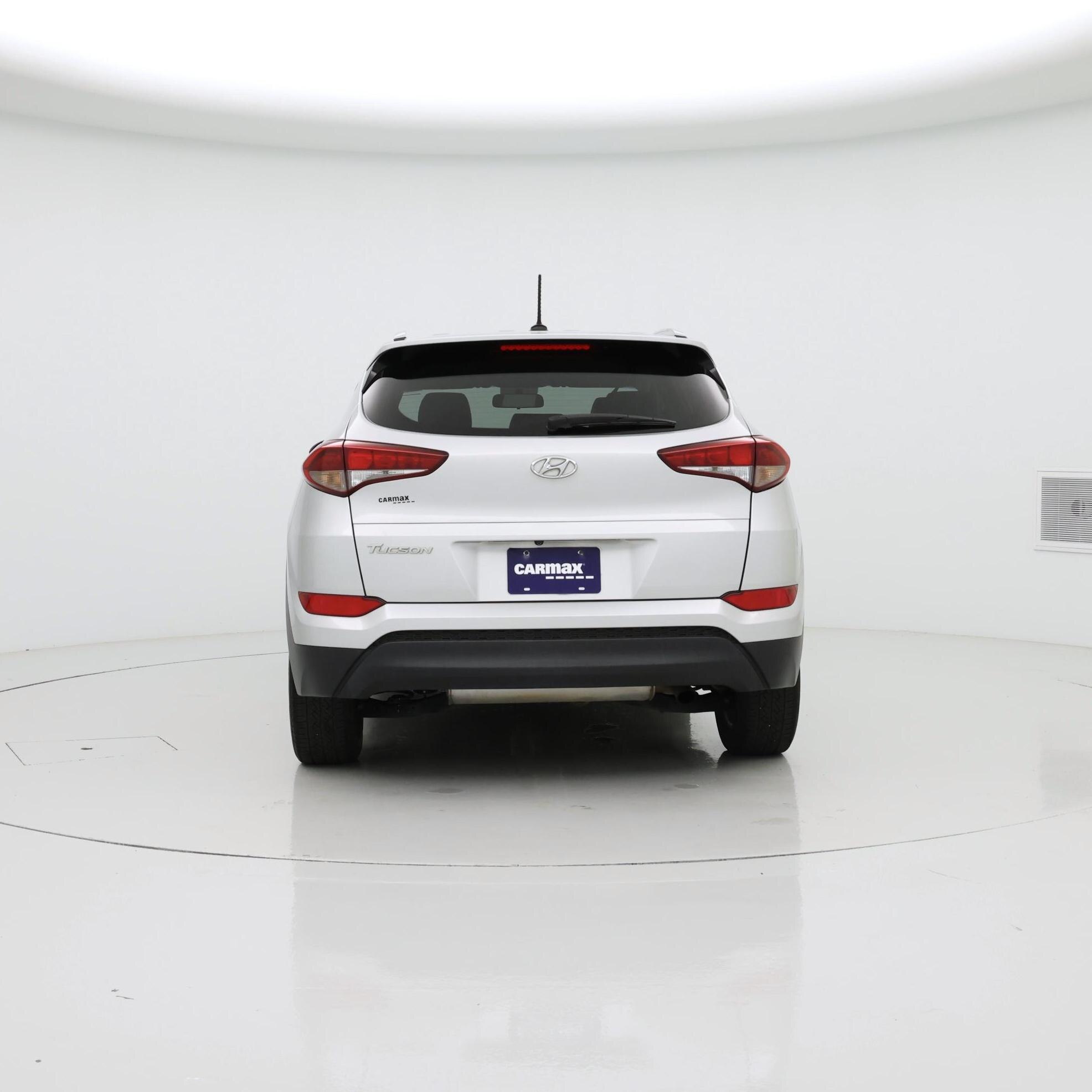 Thumbnail: 2016 Hyundai Tucson - 6