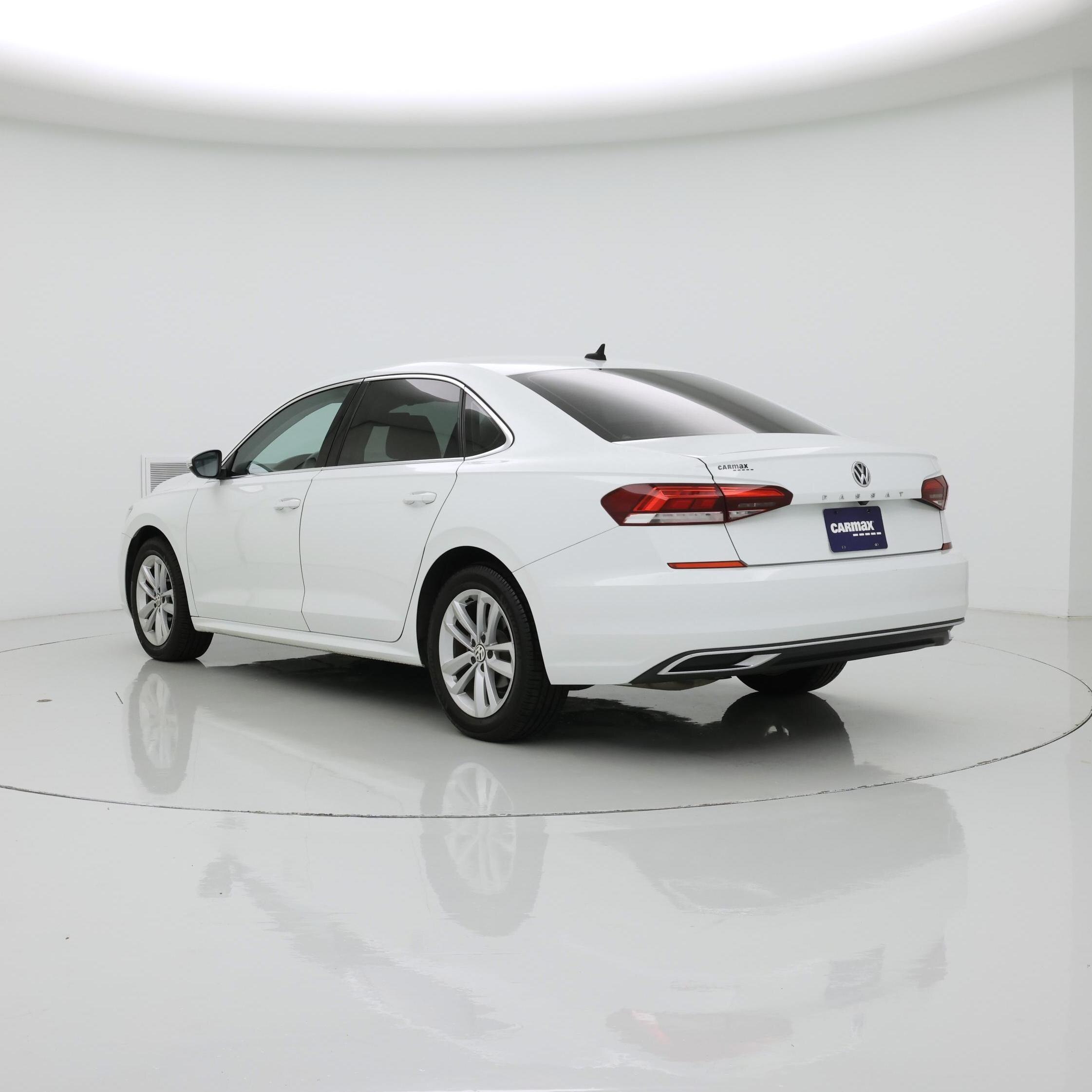 Thumbnail: 2020 Volkswagen Passat - 2