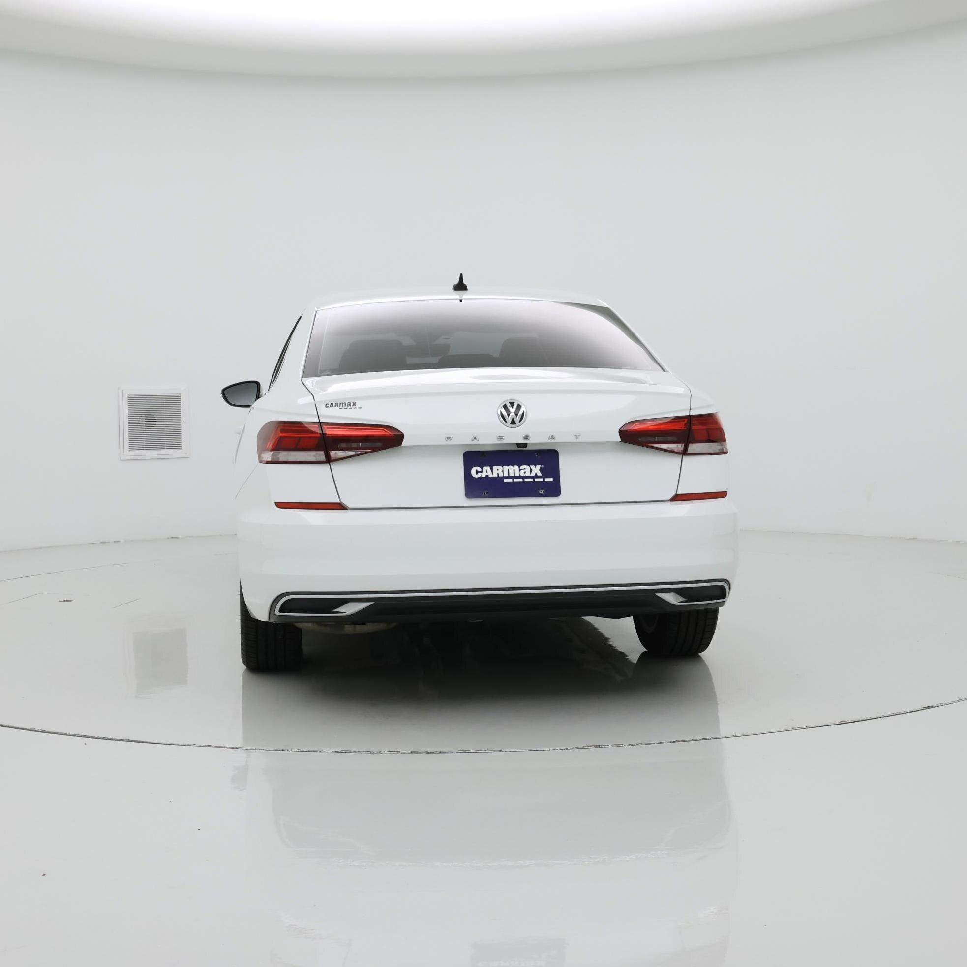 Thumbnail: 2020 Volkswagen Passat - 6
