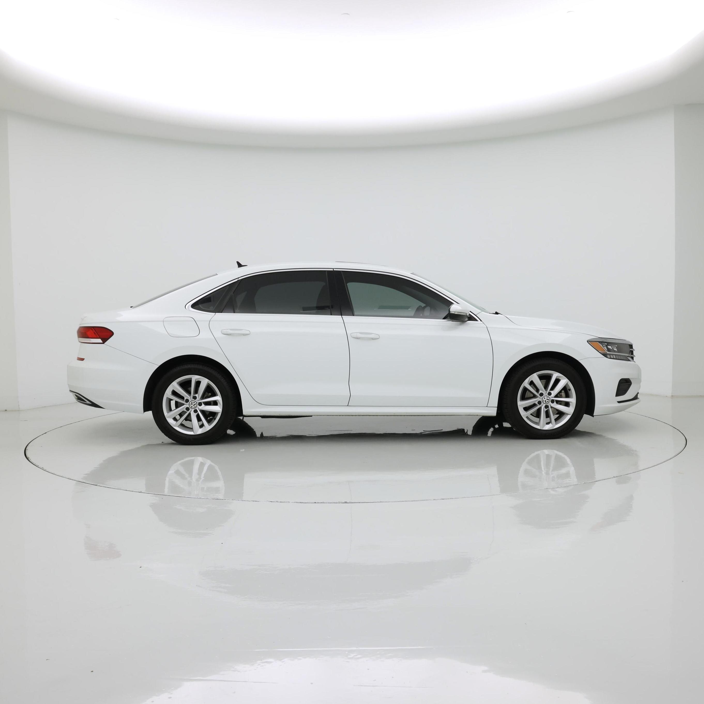 Thumbnail: 2020 Volkswagen Passat - 7