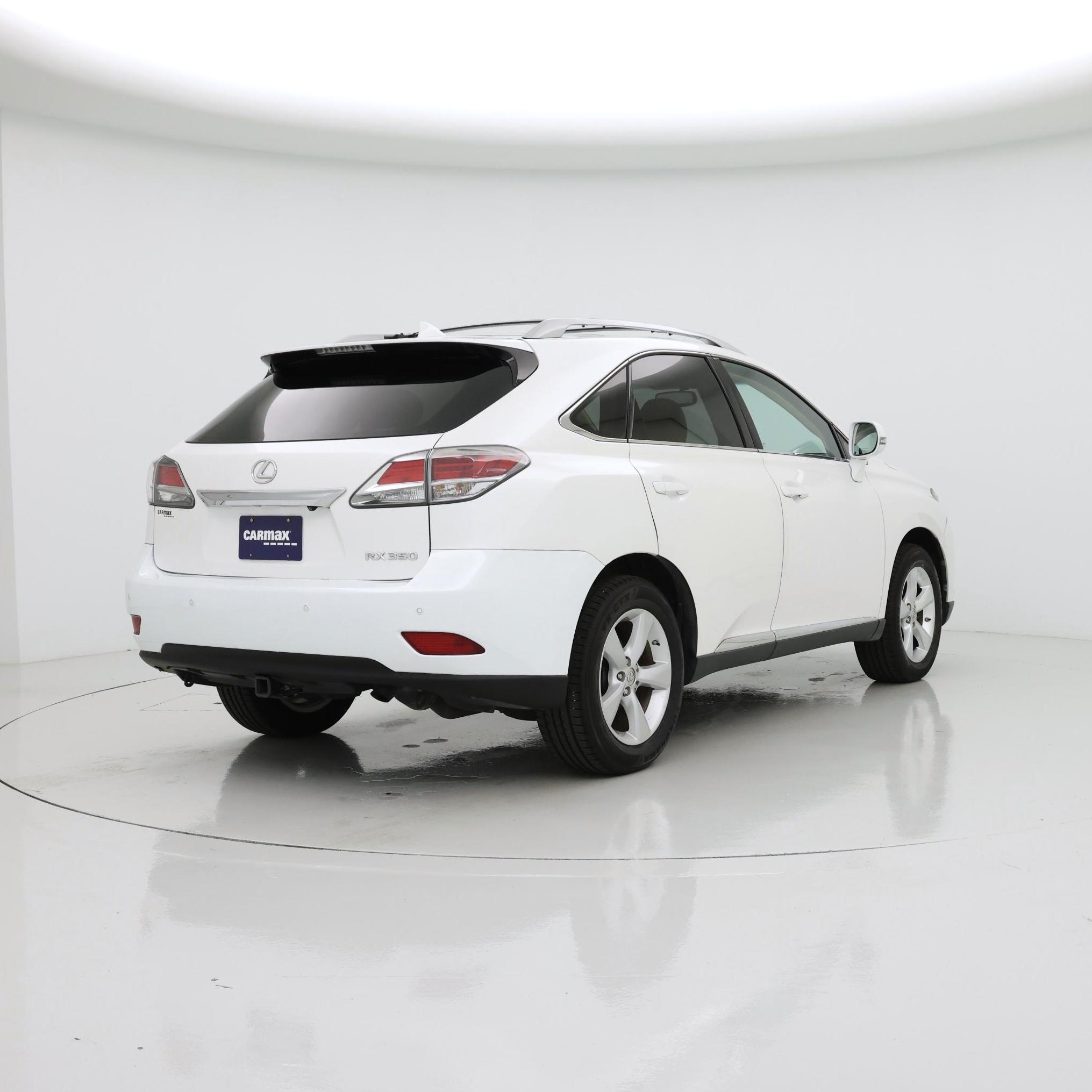 Thumbnail: 2015 Lexus RX - 8
