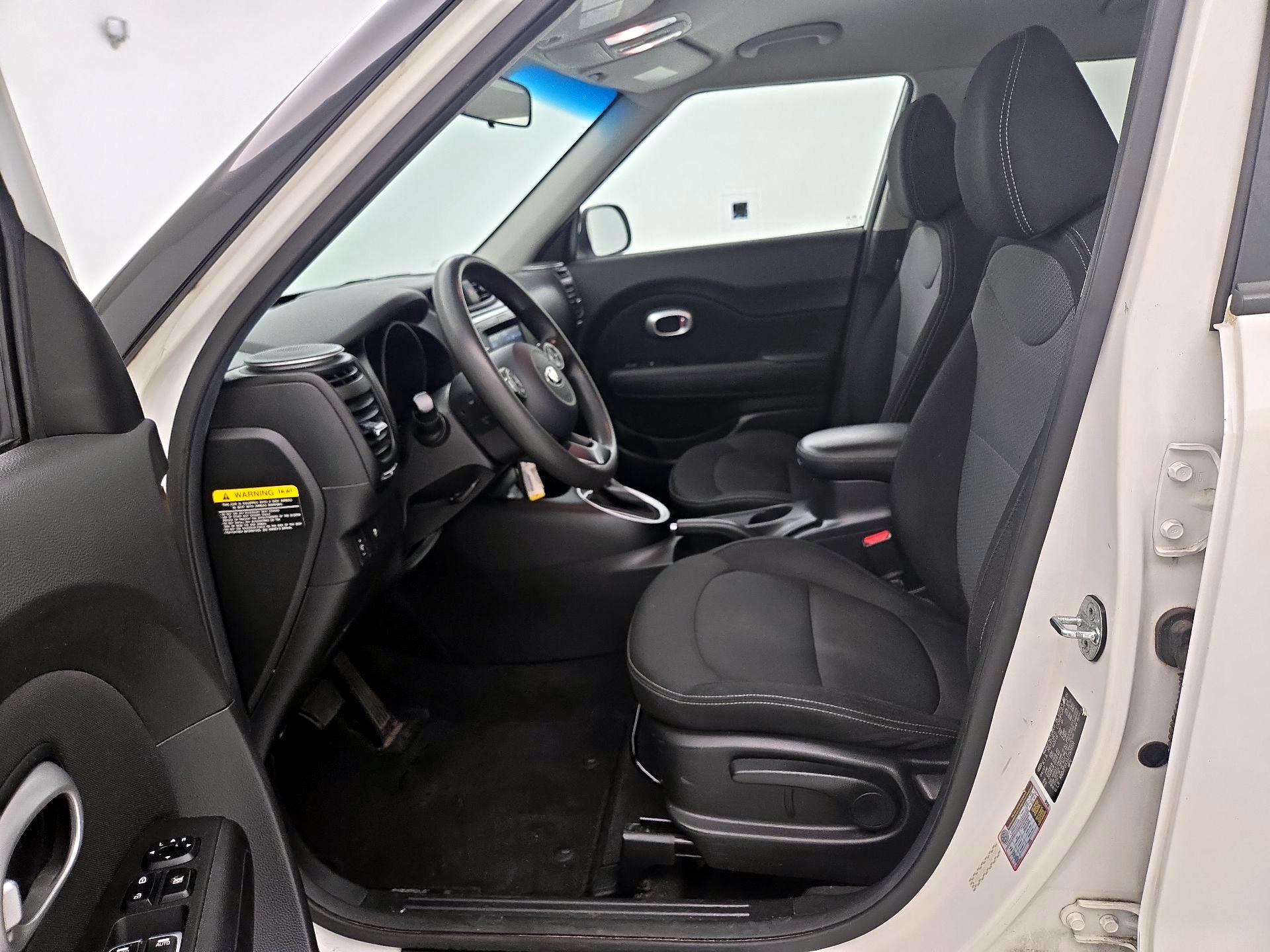 Thumbnail: 2018 Kia Soul - 11