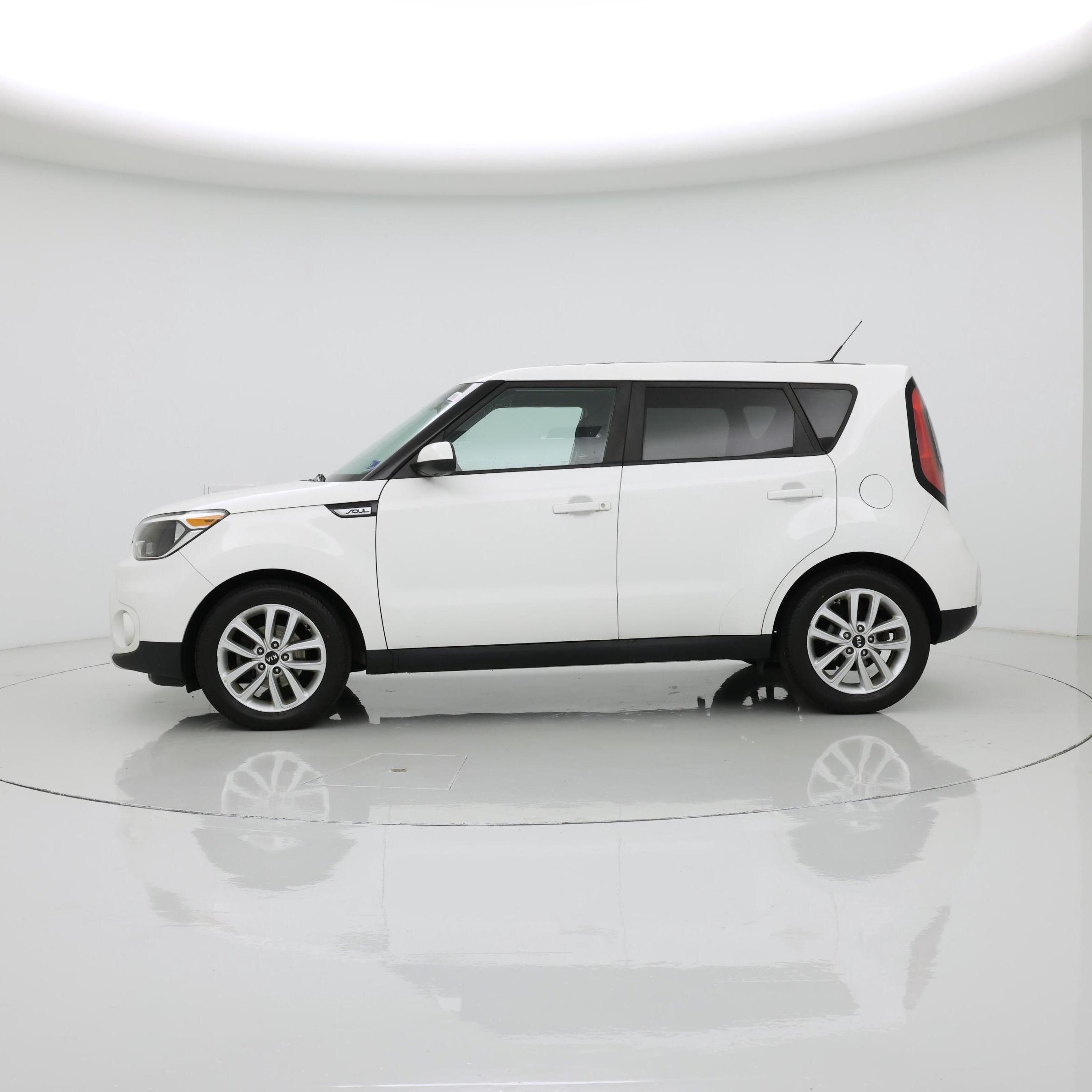 Thumbnail: 2018 Kia Soul - 3