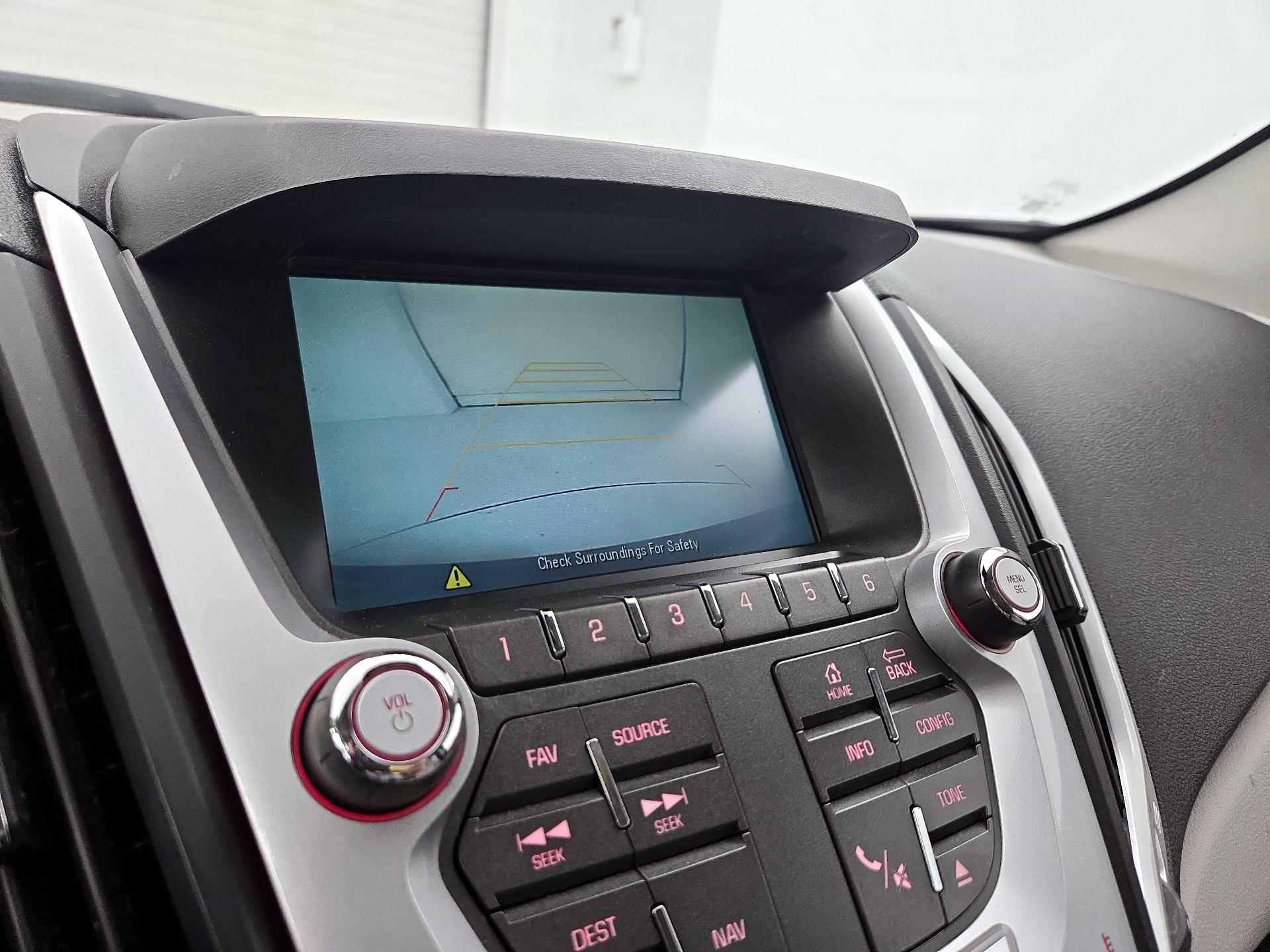 Thumbnail: 2015 GMC Terrain - 13