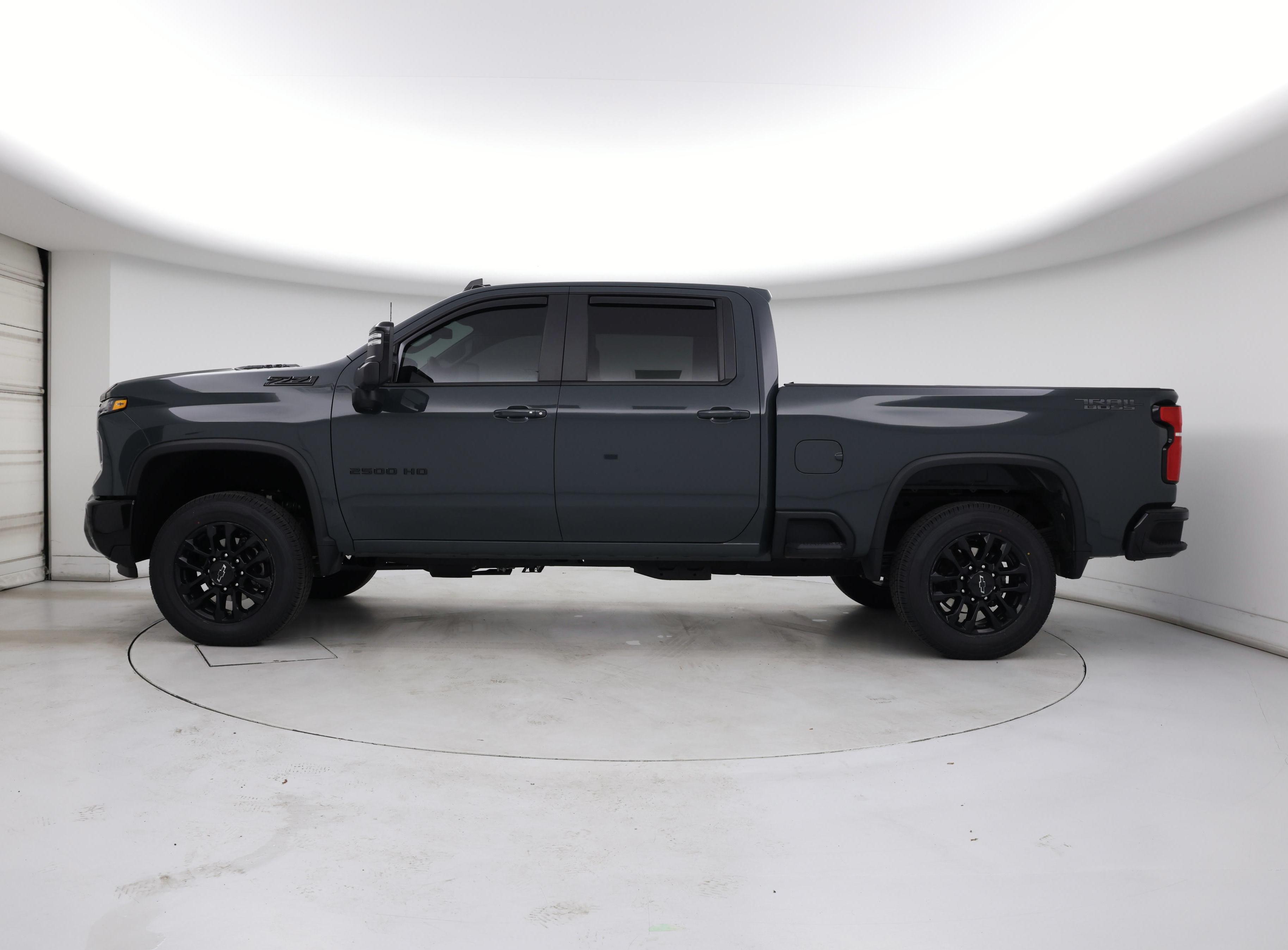 Thumbnail: 2025 Chevrolet Silverado 2500 - 3