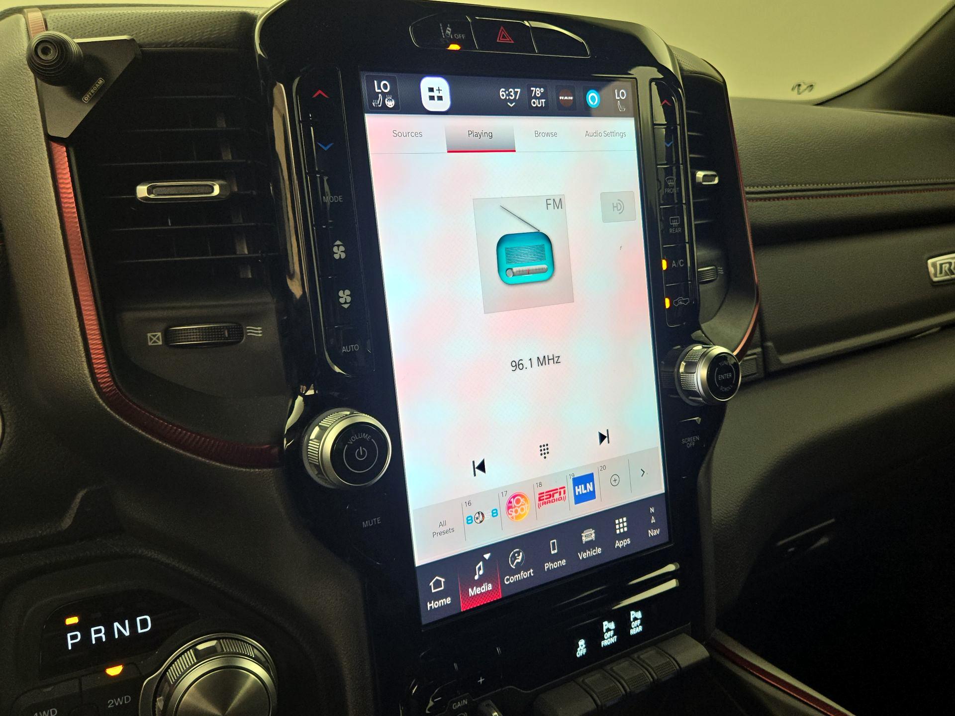 Thumbnail: 2025 RAM 1500 - 16