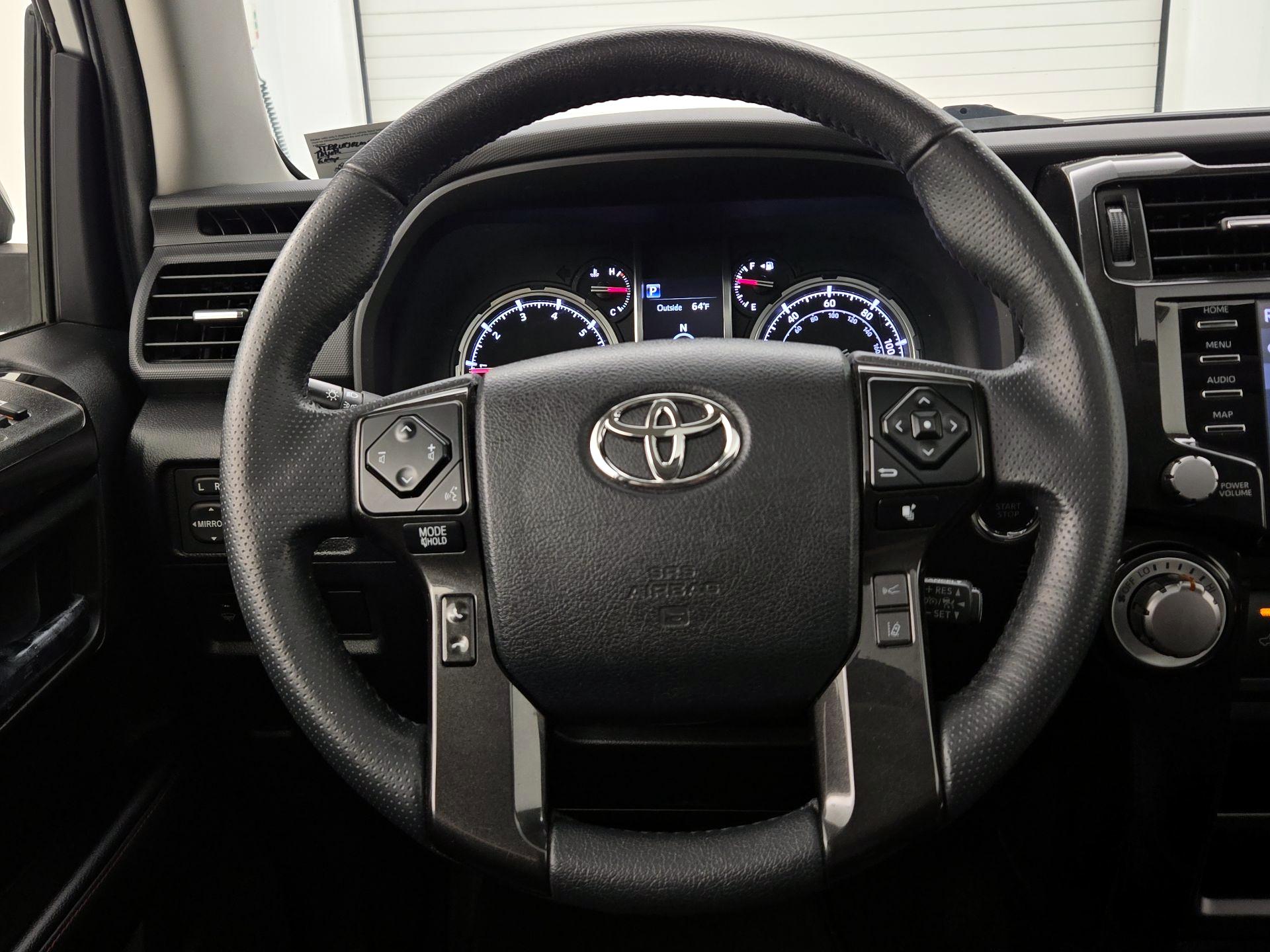 Thumbnail: 2021 Toyota 4Runner - 10