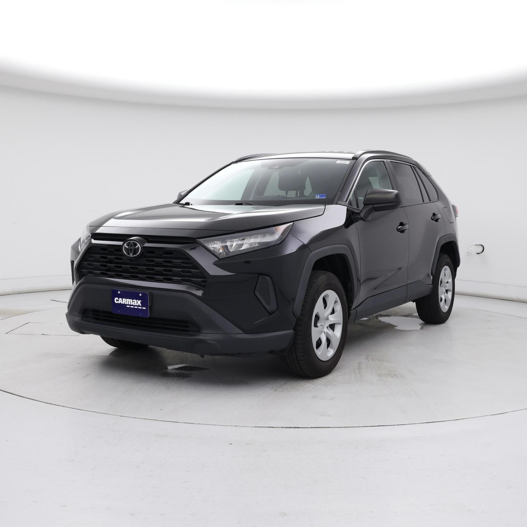 Thumbnail: 2021 Toyota RAV4 - 4