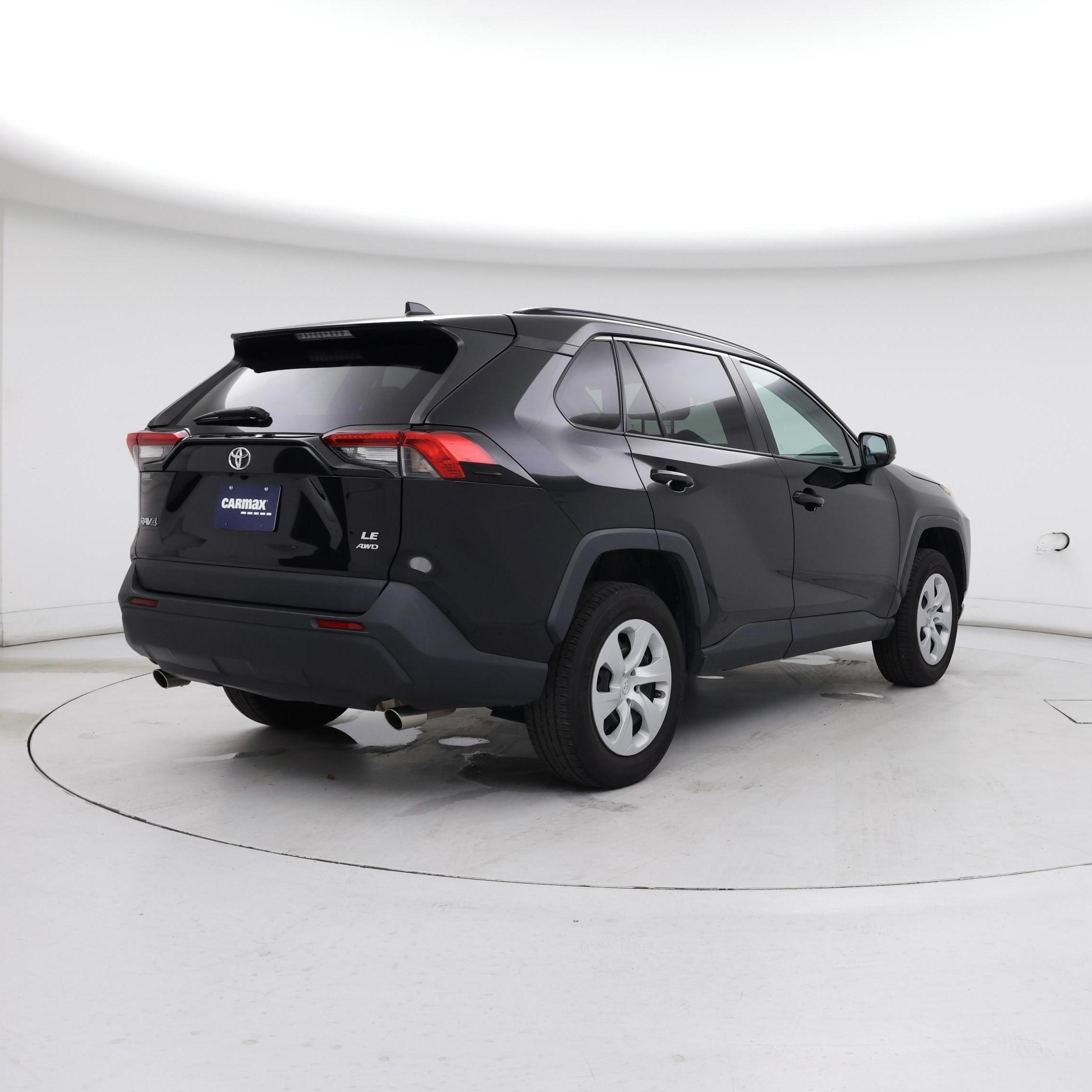 Thumbnail: 2021 Toyota RAV4 - 8