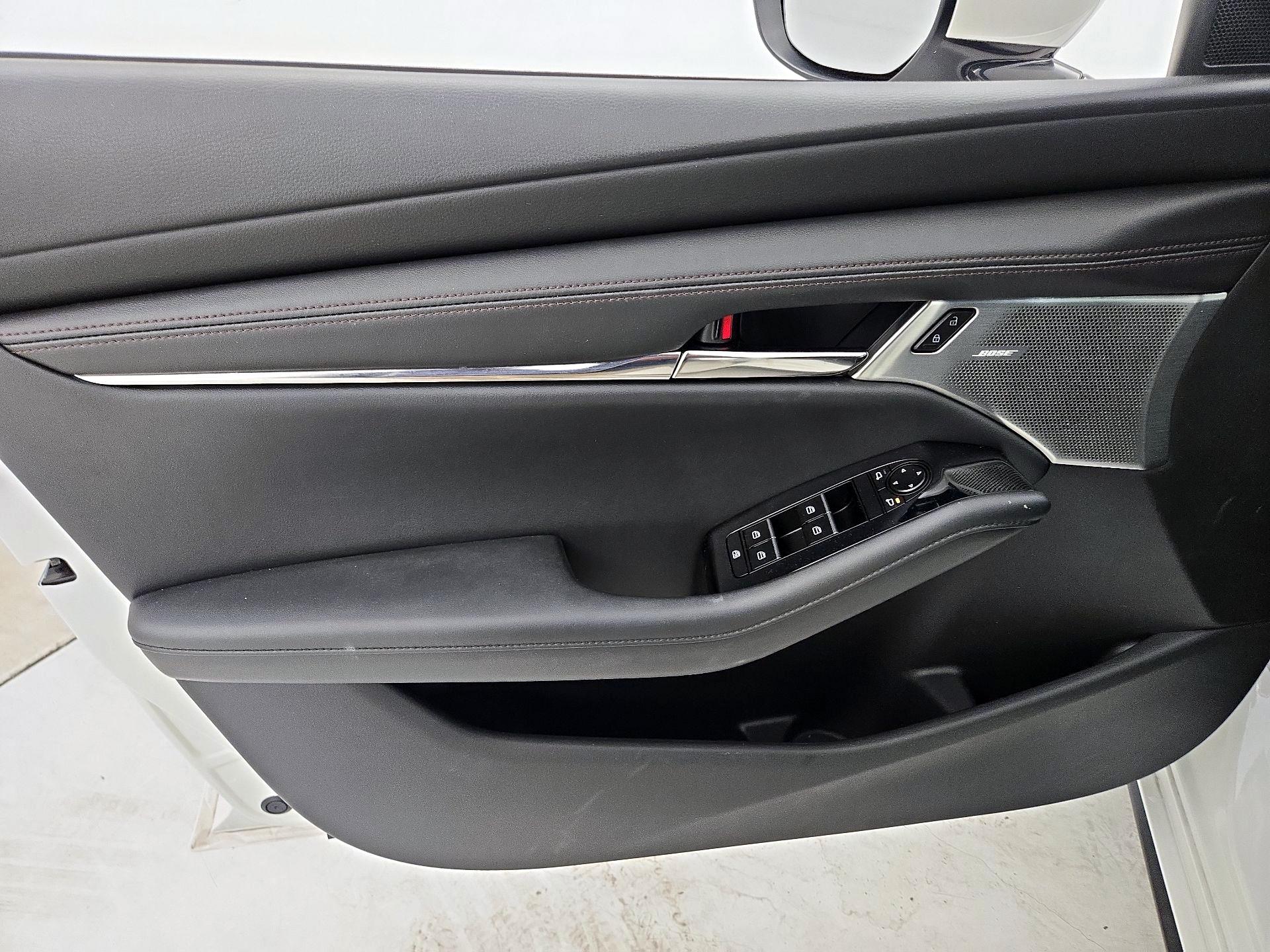 Thumbnail: 2021 Mazda Mazda3 - 12