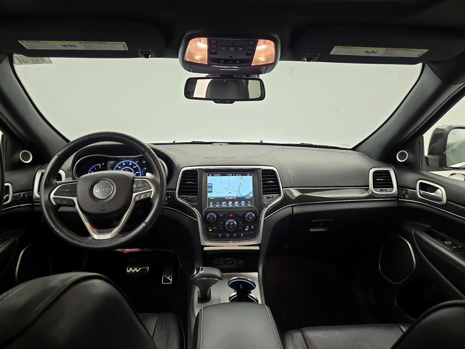 Thumbnail: 2015 Jeep Grand Cherokee - 9