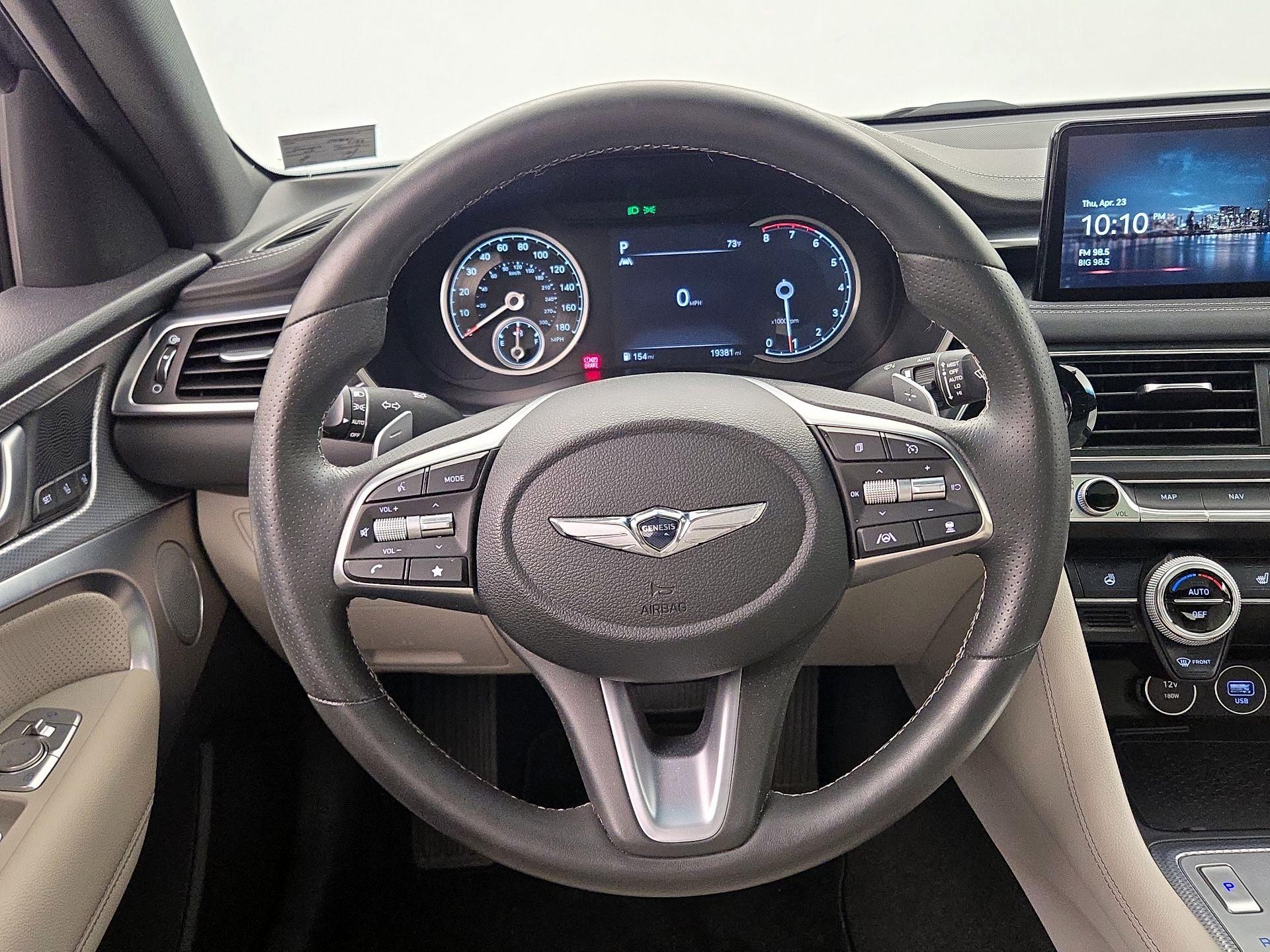 Thumbnail: 2022 Genesis G70 - 10