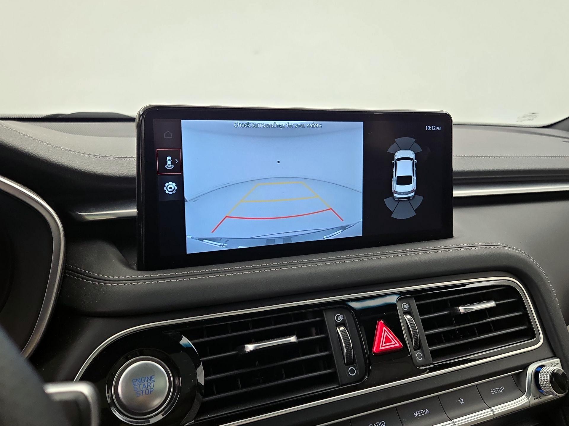 Thumbnail: 2022 Genesis G70 - 15