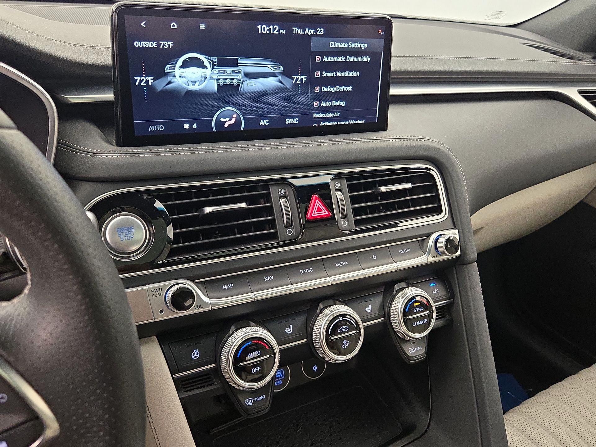 Thumbnail: 2022 Genesis G70 - 17