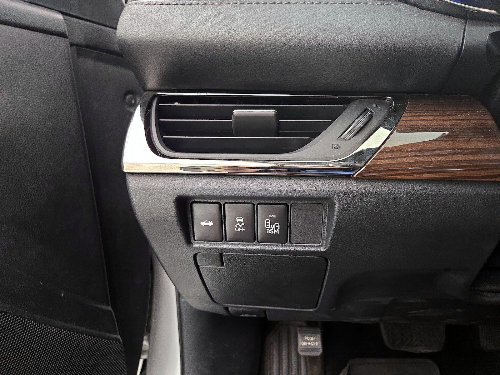2014 Toyota Avalon XLE Touring - Photo 14