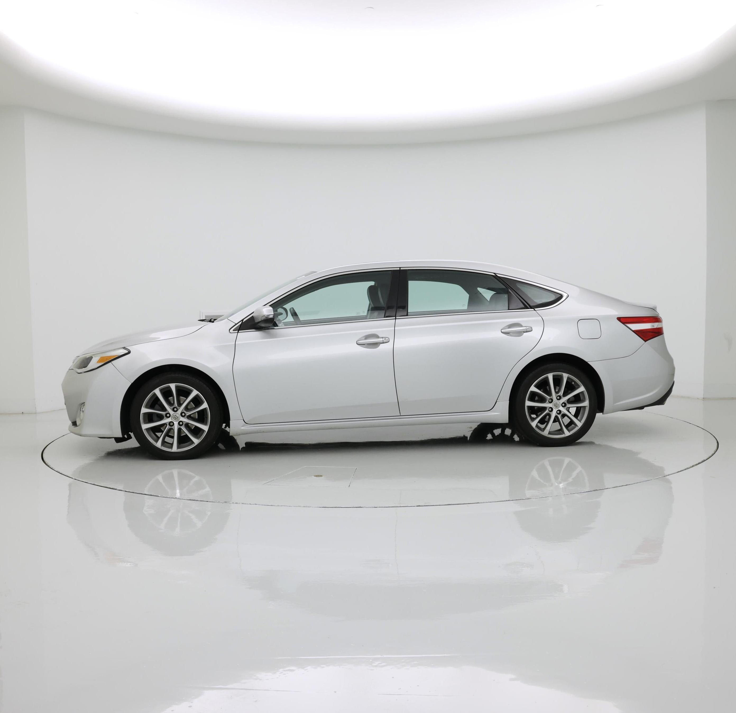 Thumbnail: 2014 Toyota Avalon - 3