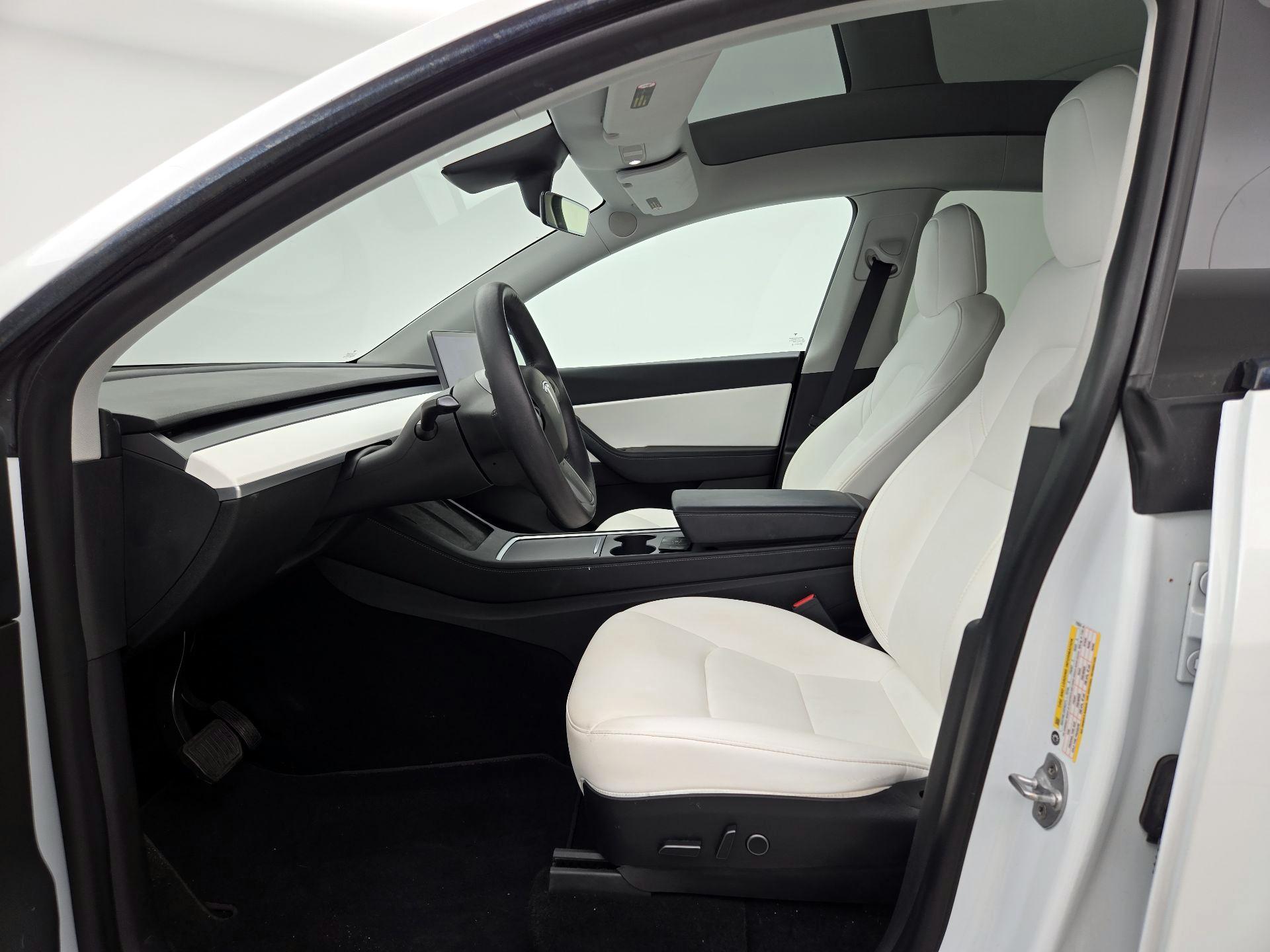 Thumbnail: 2021 Tesla Model Y - 11