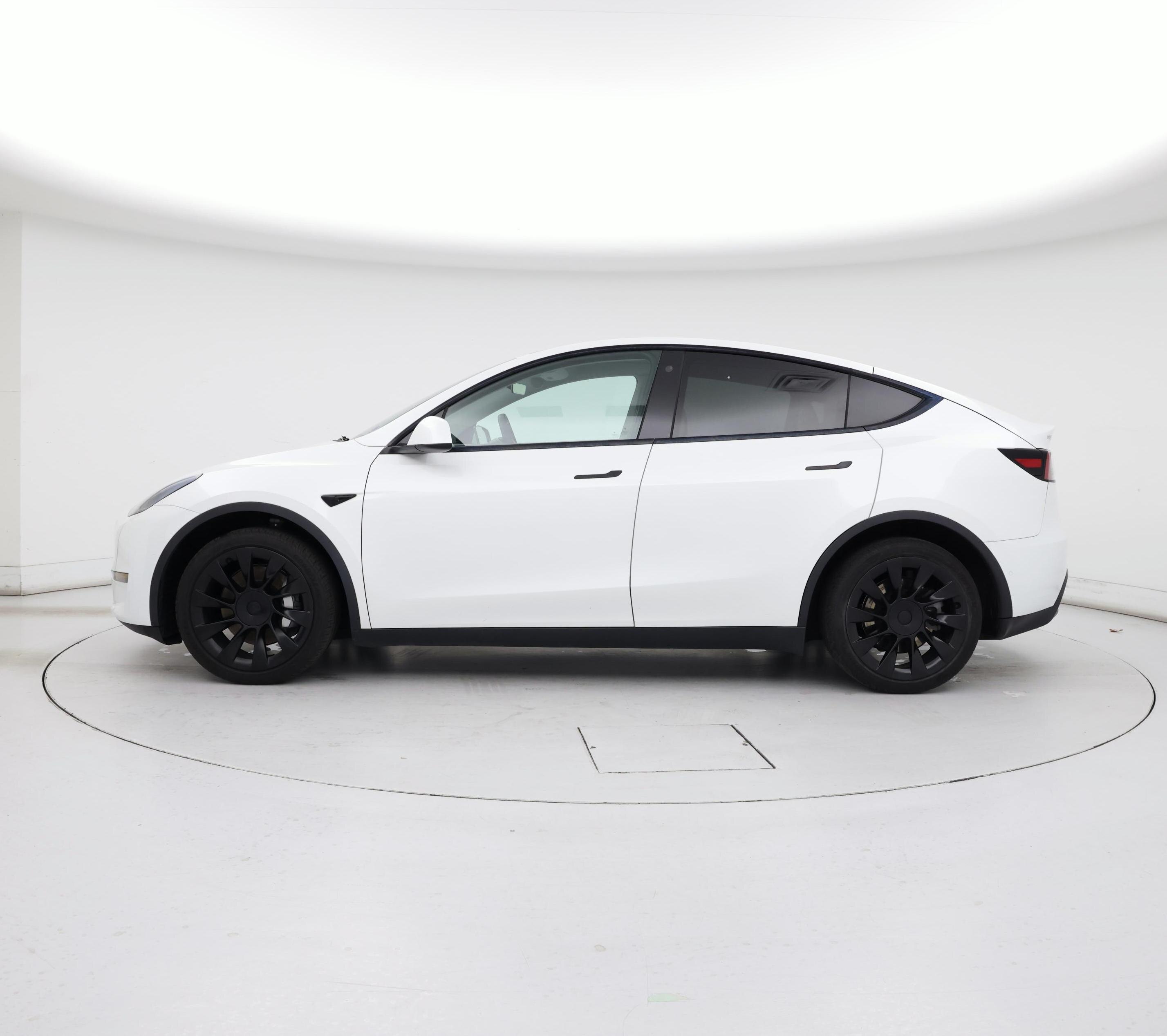 Thumbnail: 2021 Tesla Model Y - 3